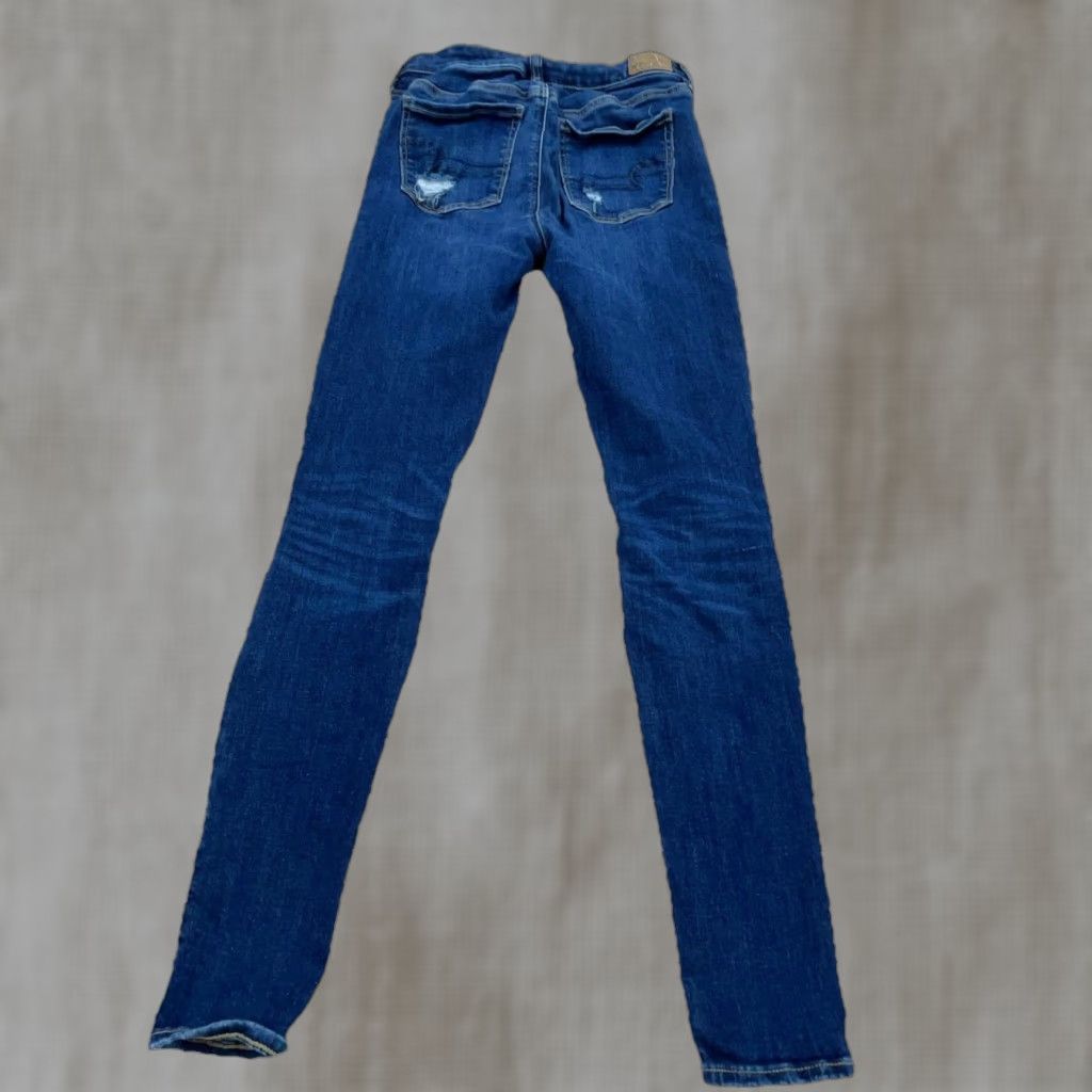 American Eagle Outfitters American Eagle Outfitters Jeans Women 4 Long Jegging Dark Wash Distressed? No, Solid Blue 5-Pocket Regular Rise Mid Inseam 30 in Size 27" / US 4 / IT 40 - 1 Thumbnail