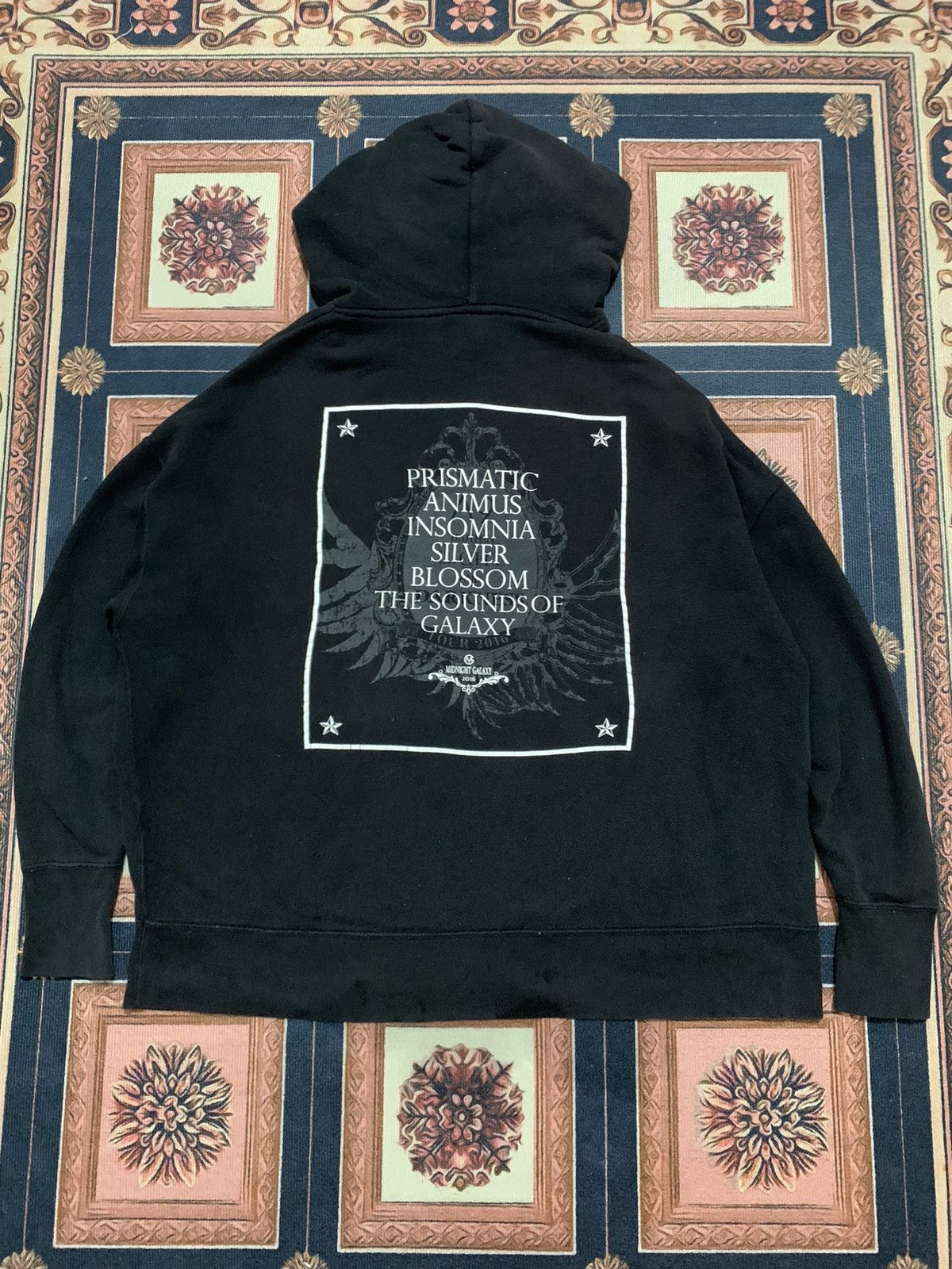 Japanese Brand Japanese Rock Band Punk Gothic Boxy Hoodie Size US M / EU 48-50 / 2 - 10 Thumbnail