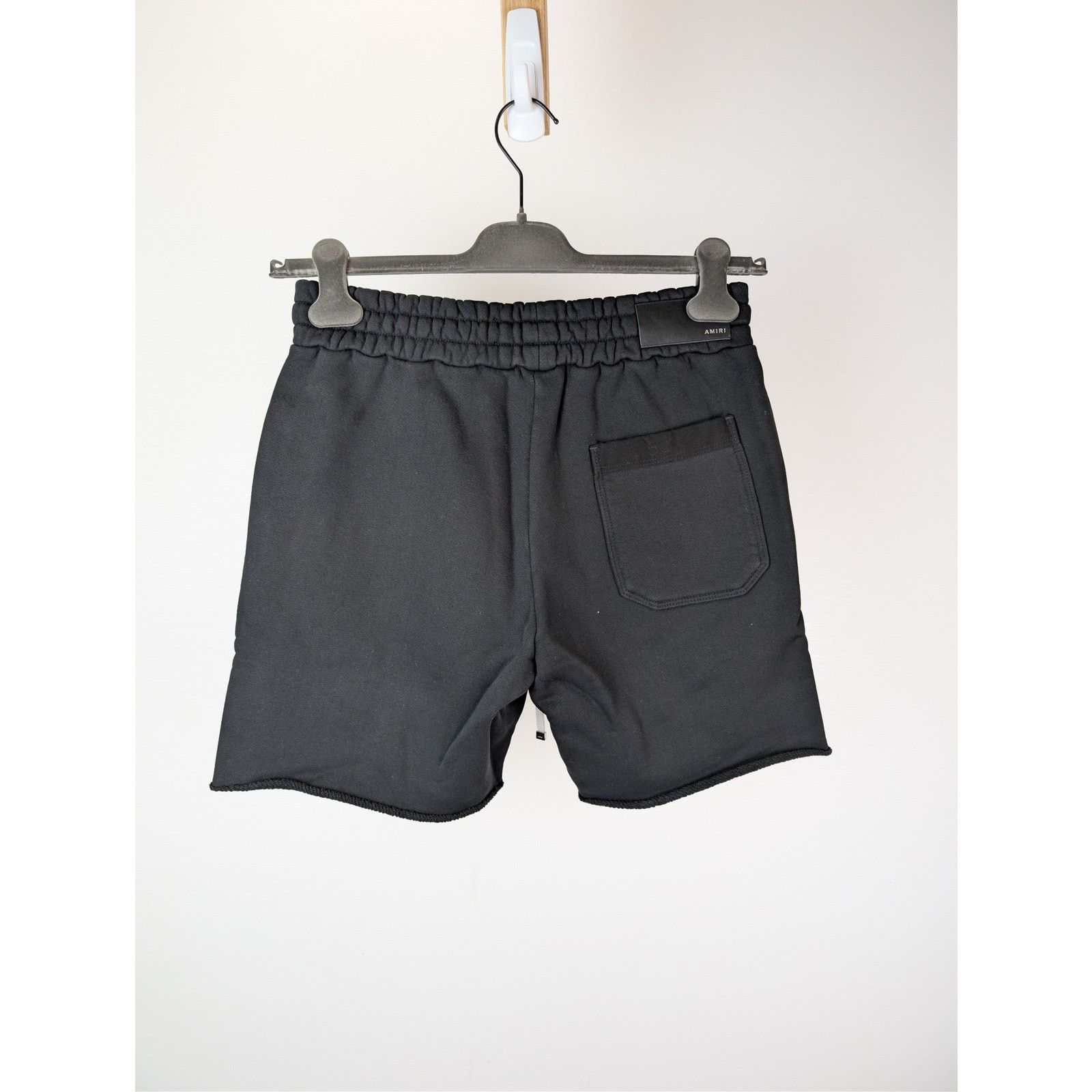Amiri o1rshd1 Dubai Exclusive Sweatshort in Black Size US 30 / EU 46 - 11 Thumbnail