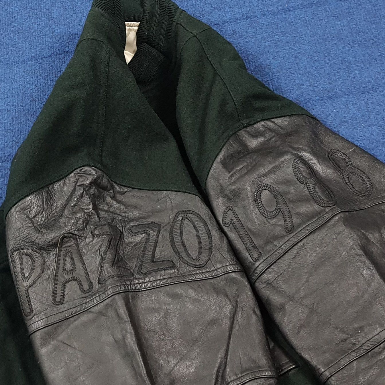 Japanese Brand Vintage 80s Pazzo Club Varsity Wool Leather Bomber C287N16 Size US L / EU 52-54 / 3 - 12 Thumbnail