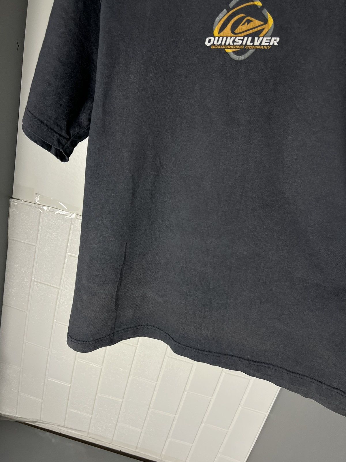 Quiksilver VINTAGE QUIKSILVER RETRO T-SHIRT SURF SKATEBOARD Y2K 90s Size US L / EU 52-54 / 3 - 12 Thumbnail