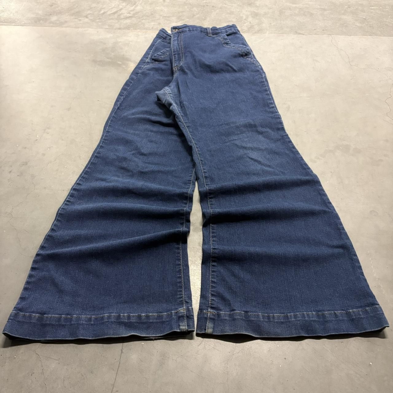 Vintage Crazy Vintage Y2K/2000s Baggy Flared Wideleg Sofia Vergara Dark Wash Denim Jeans! Size US 38 / EU 54 - 1 Thumbnail