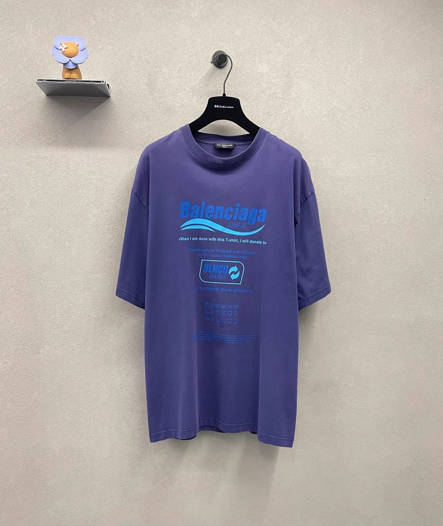 Balenciaga Balenciaga Blue Purple Coke Logo SS Tee XS Size US XS / EU 42 / 0 - 1 Thumbnail