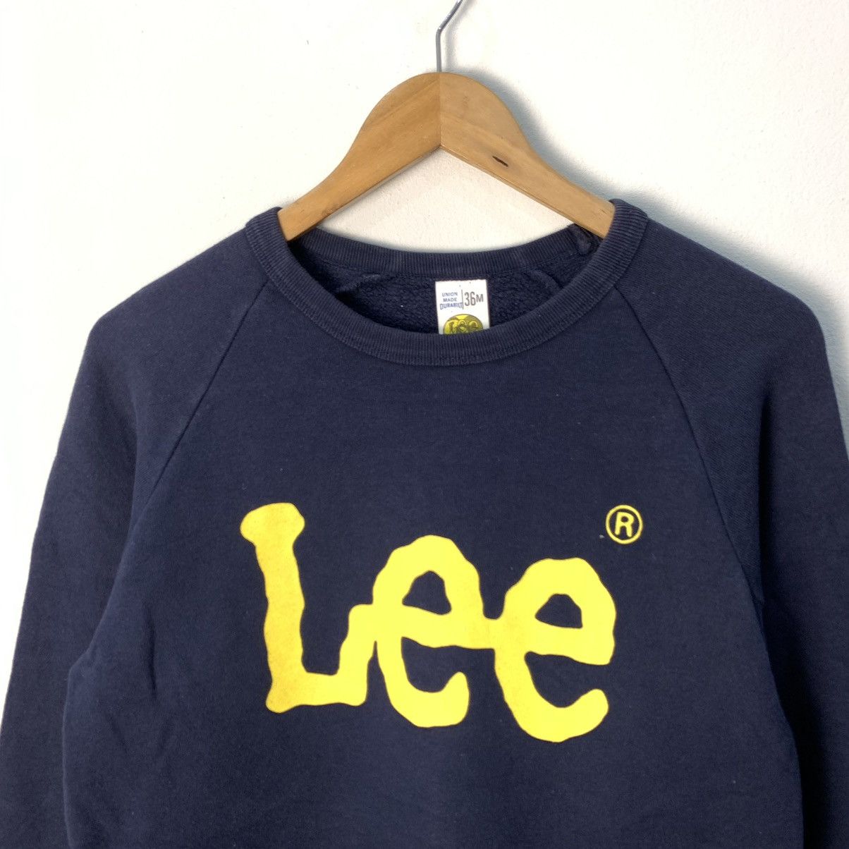 Lee Vintage lee crewneck sweatshirt Navy Size Small 80s 90s Size US S / EU 44-46 / 1 - 5 Thumbnail