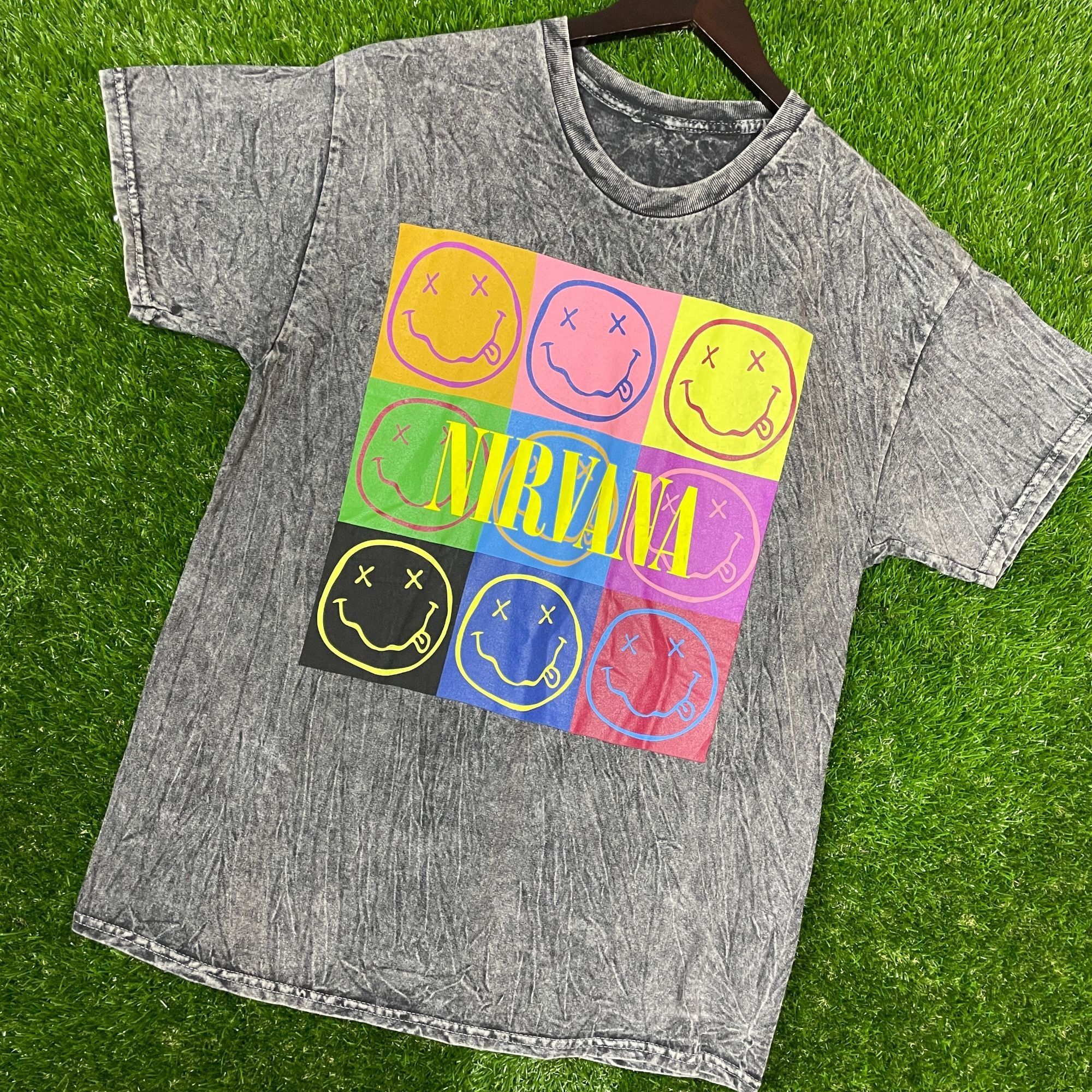 Nirvana Nirvana Rock T-shirt size Large Size US L / EU 52-54 / 3 - 3 Thumbnail