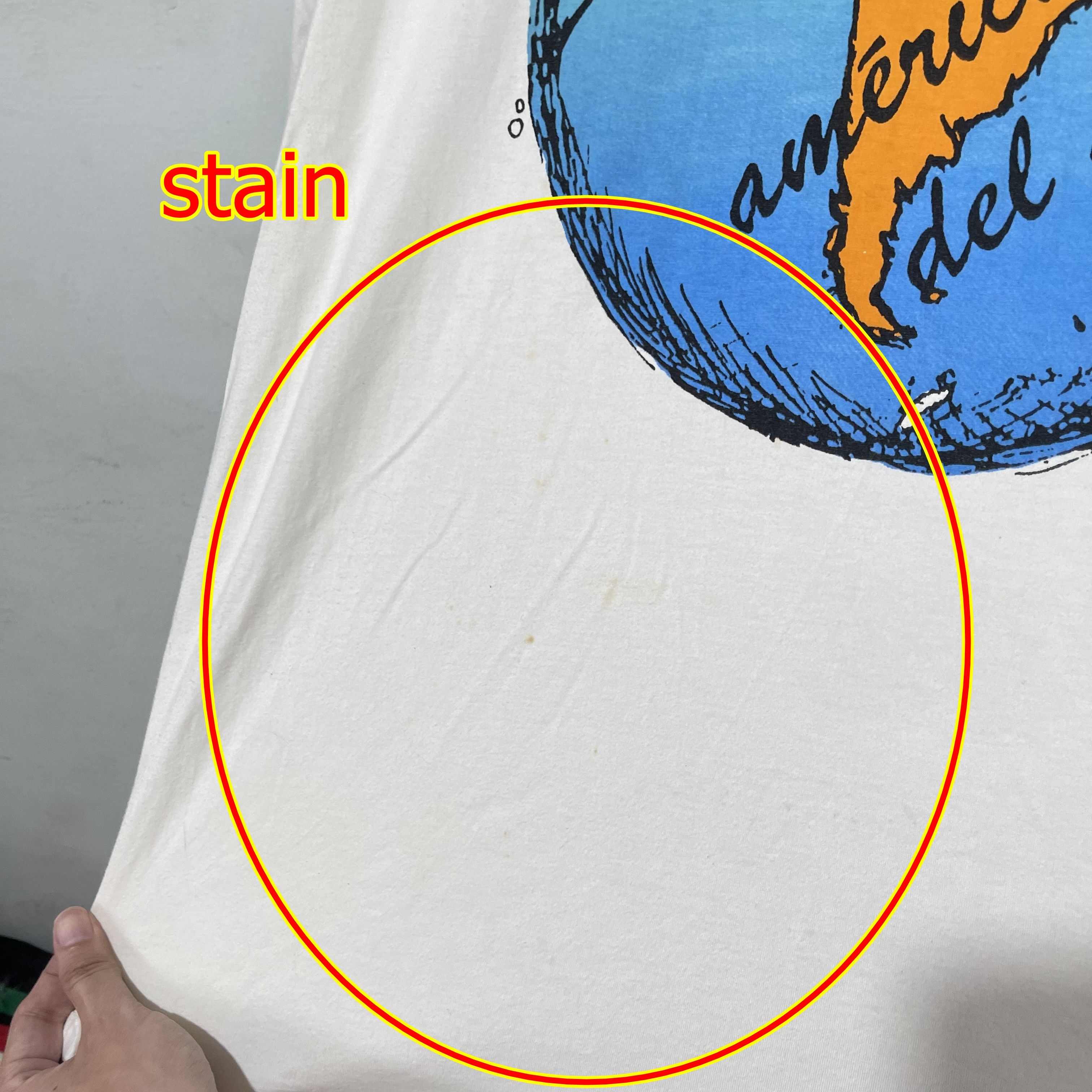 Vintage Vintage 90s America del Sur South America Globe T-Shirt Size US XL / EU 56 / 4 - 10 Thumbnail