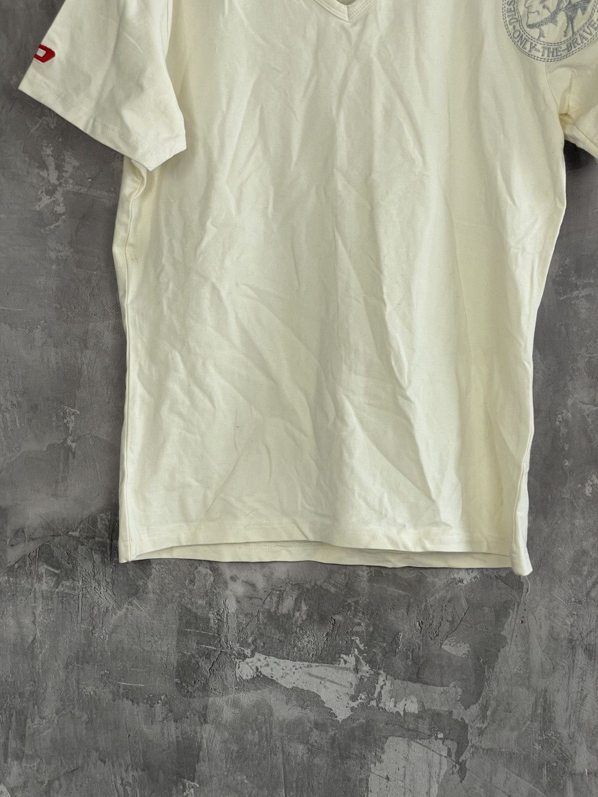 Diesel Vintage Diesel T-Shirt Big Logo Japanese Hype Rare Big Logo Size US L / EU 52-54 / 3 - 5 Thumbnail