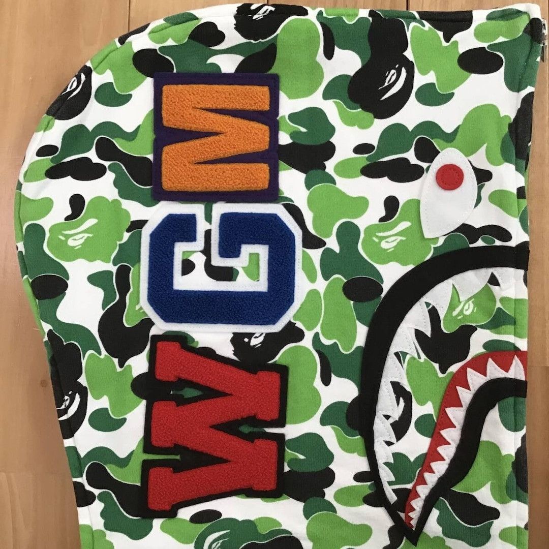 Bape 2024 🔥CHENGDU Store Camo🔥 BAPE shark full zip hoodie APE Size US L / EU 52-54 / 3 - 5 Thumbnail