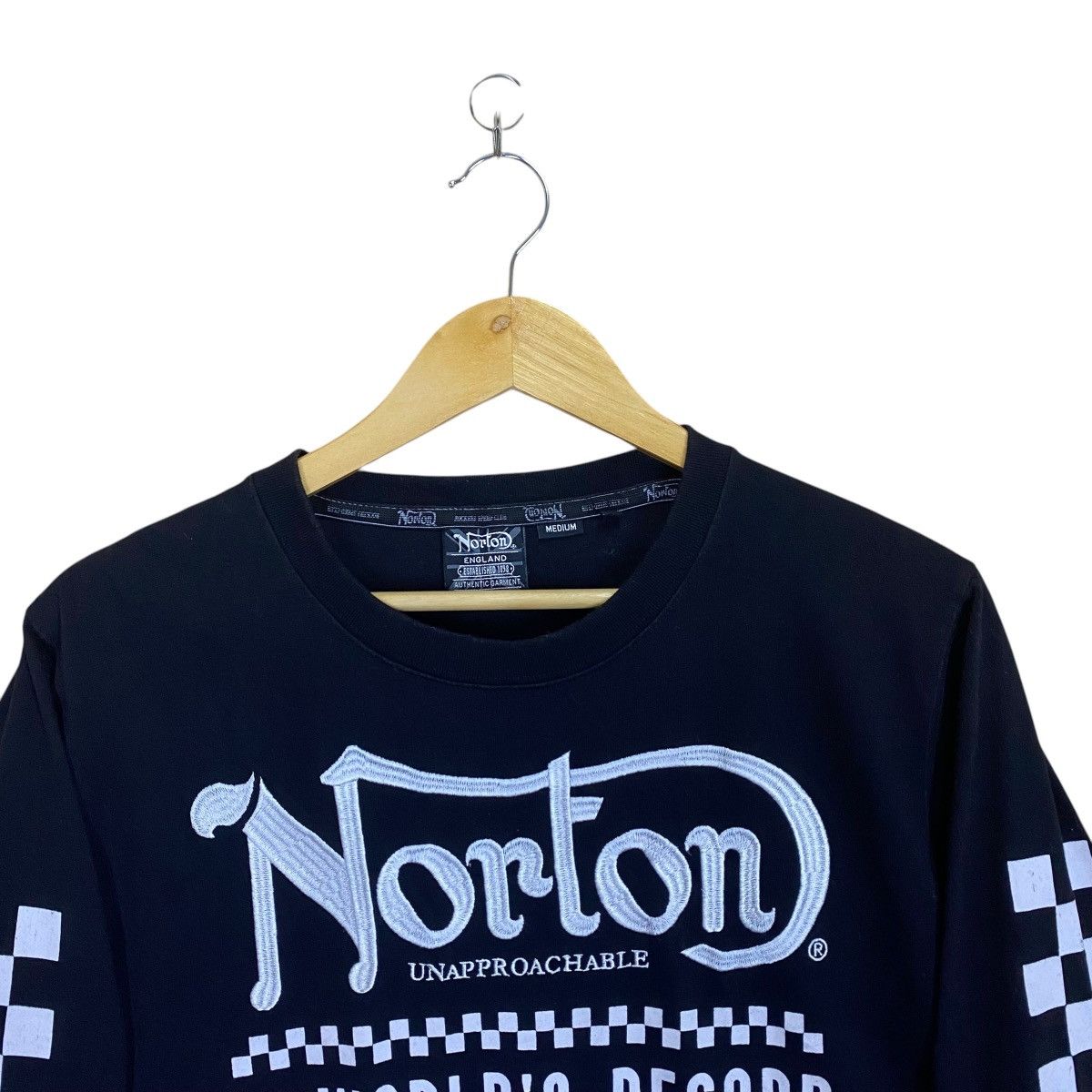 Norton Norton England Unapproachable Longsleeve Tee Size US S / EU 44-46 / 1 - 4 Thumbnail