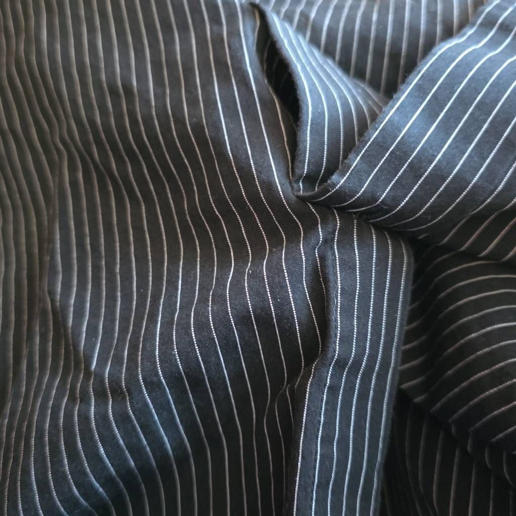 Express Express Men's Size Large Black & White Pinstripe Long Sleeve Size US L / EU 52-54 / 3 - 7 Thumbnail