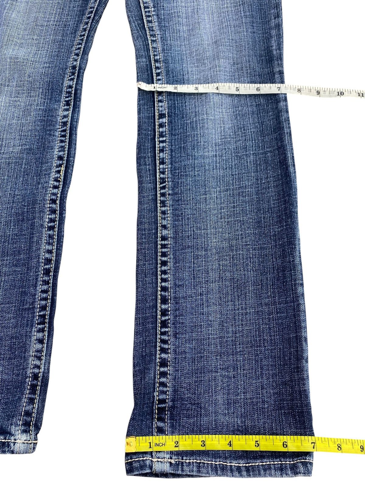 Other Japanese Brand Faded Wash Style Loose Jeans Size US 31 - 12 Thumbnail