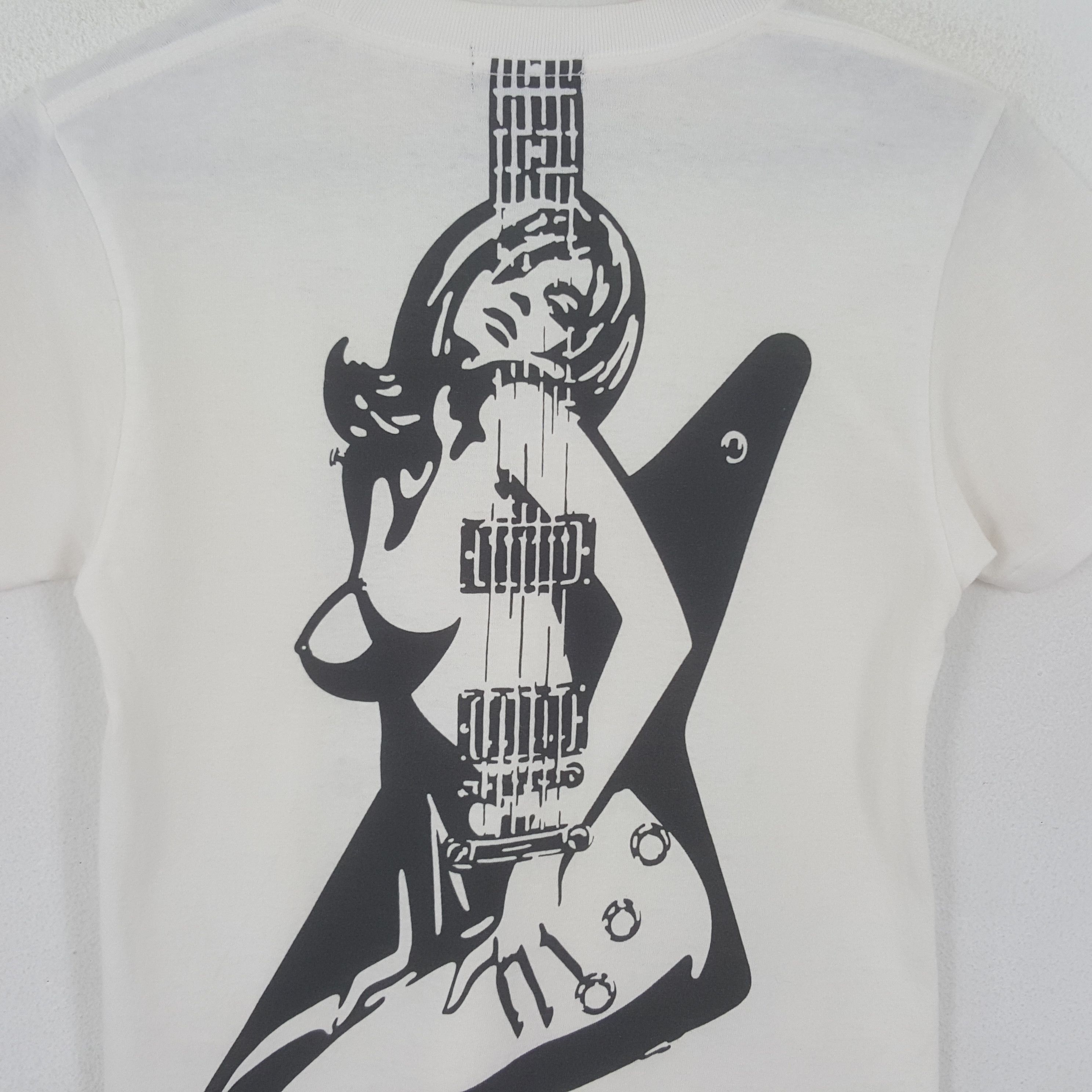 Hysteric Glamour × Japanese Brand × Vintage Vintage Hysteric Glamour Naked Guitar Tshirt Size S / US 4 / IT 40 - 2 Thumbnail