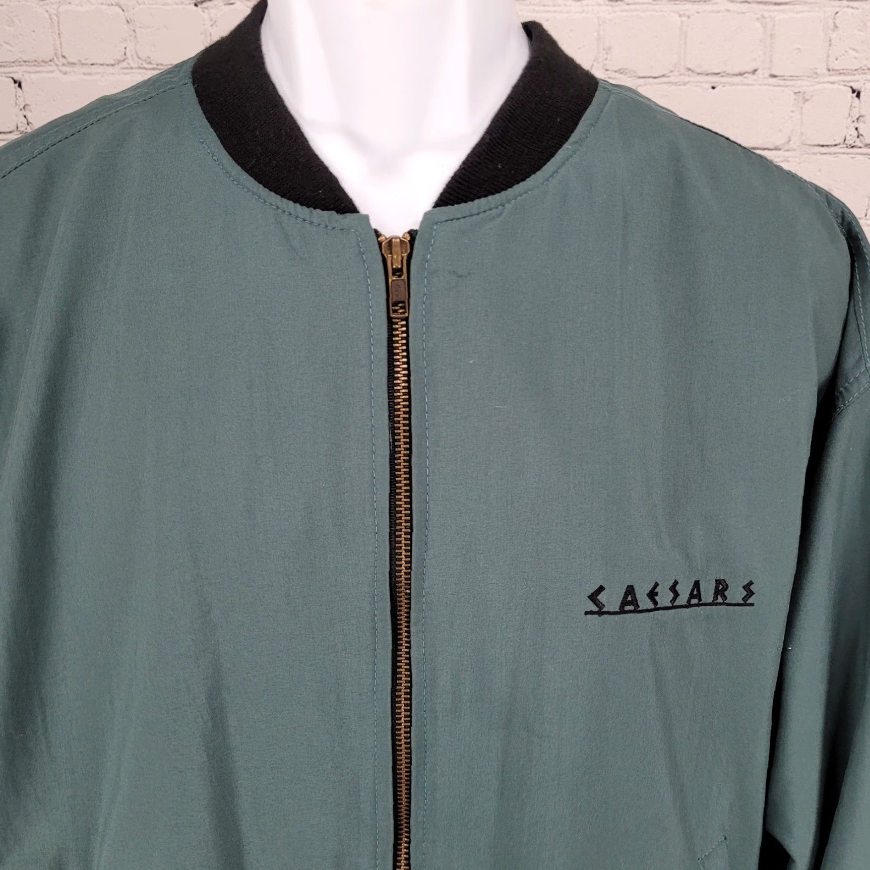 Vintage VINTAGE Caesars Green Embroidered Logos Lightweight Full Zip Bomber Jacket Size 2XL Size US XXL / EU 58 / 5 - 6 Thumbnail