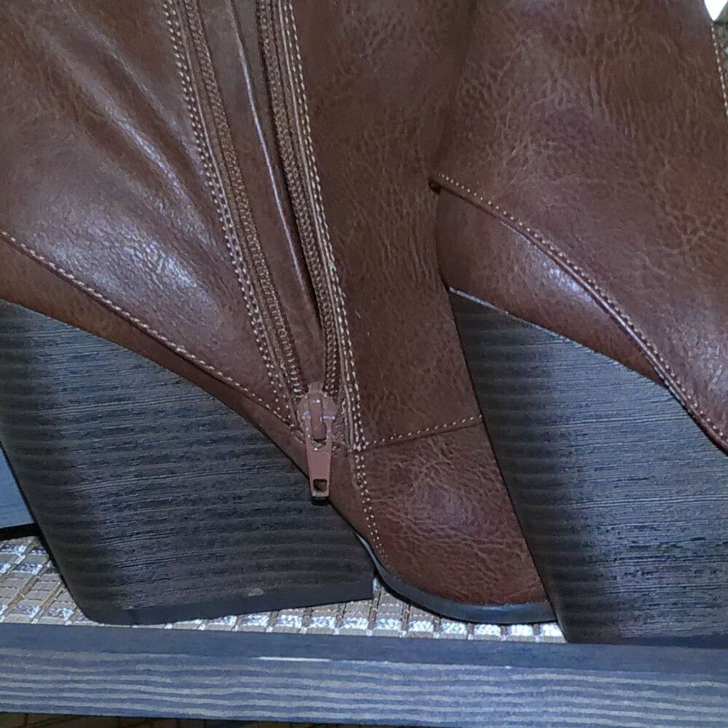 Other Fergalicious Envy Wedge Heeled Bootie Size US 9 / IT 39 - 3 Thumbnail