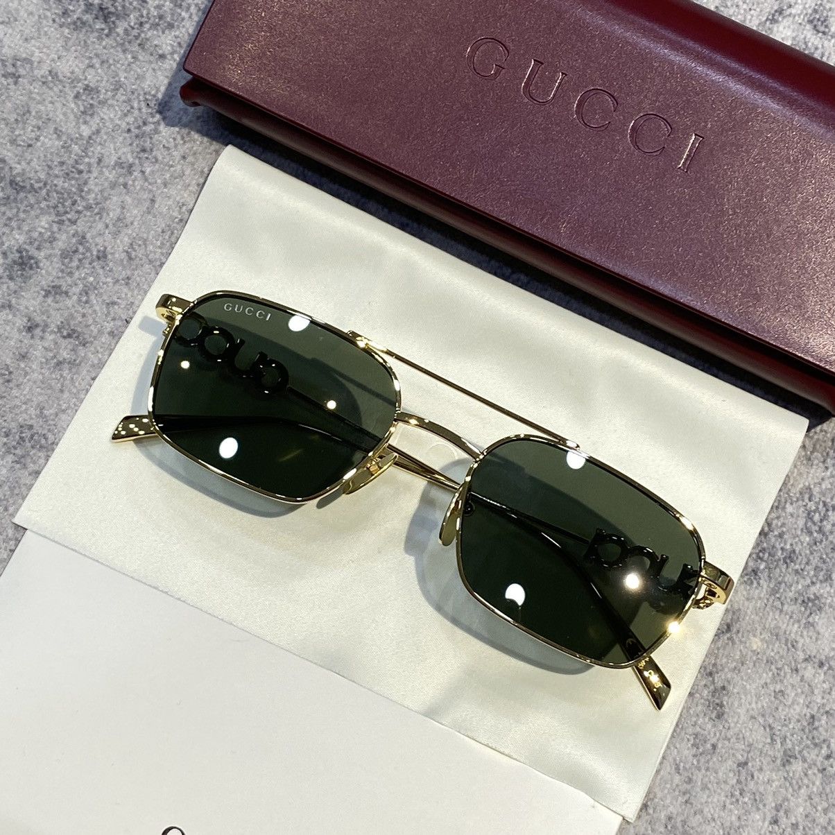 Gucci GUCCI GG1804S 001 GOLD GREY Size ONE SIZE - 3 Thumbnail