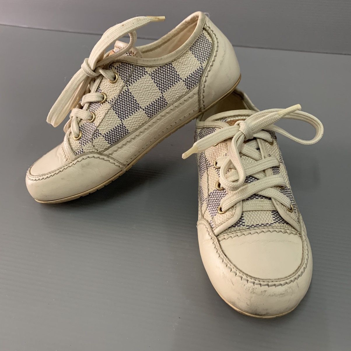 Louis Vuitton Louis Vuitton Kids Shoes Size US 5 / EU 37 - 5 Thumbnail