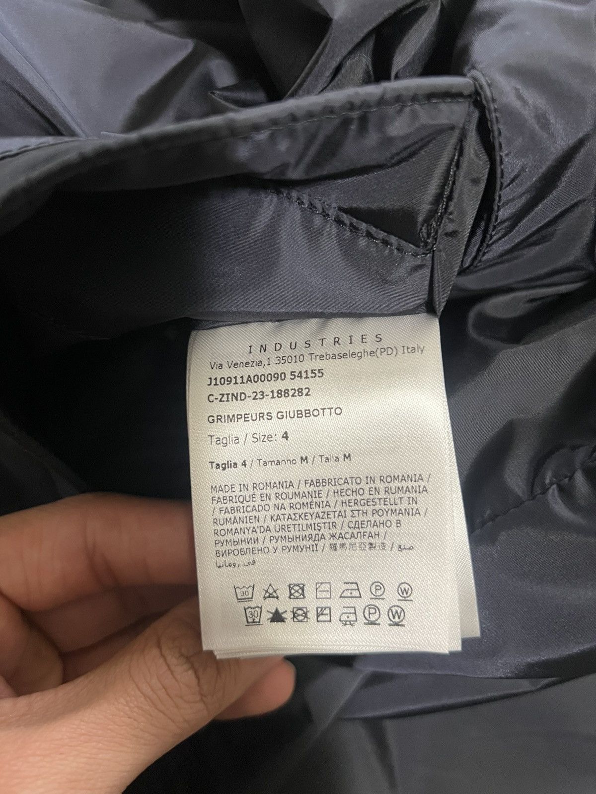 Moncler Moncler grimpeurs windbreaker Size US L / EU 52-54 / 3 - 10 Thumbnail