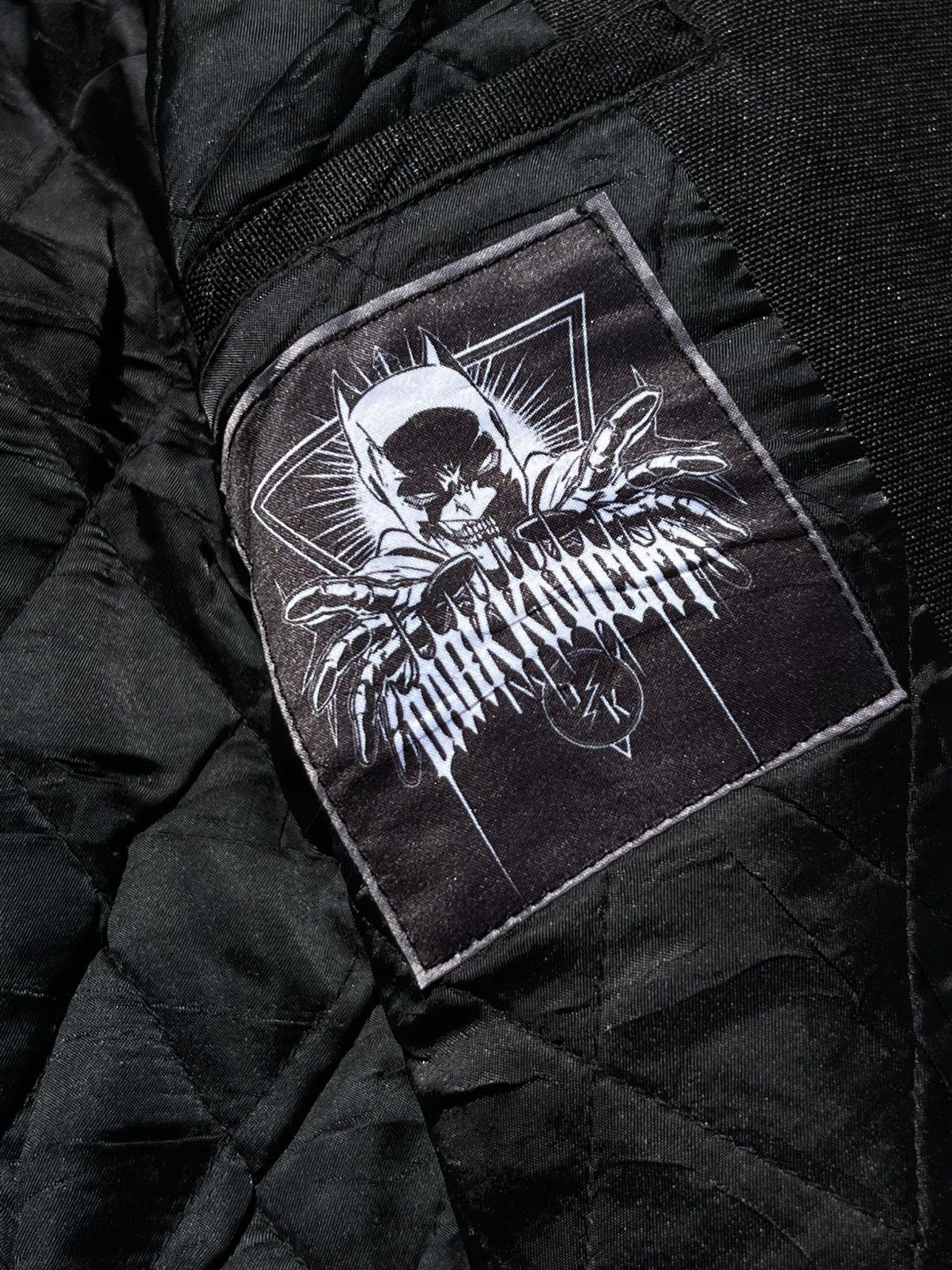 DC Comics Rare Batman "The Dark Knight" Archival-Style Tactical Bomber Size US S / EU 44-46 / 1 - 11 Thumbnail
