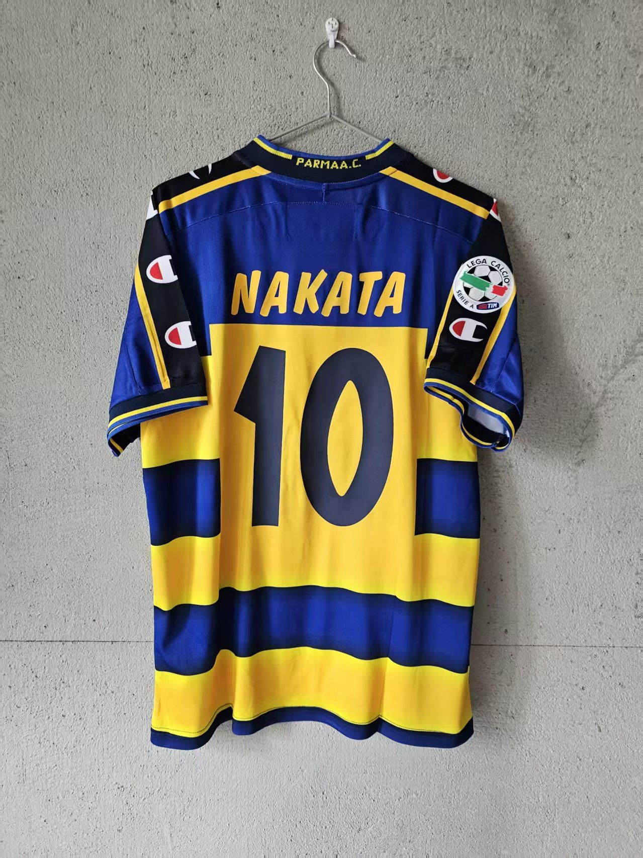 Champion × Vintage ARCHIVE Auth. 02/03 Champion Parma FC #10