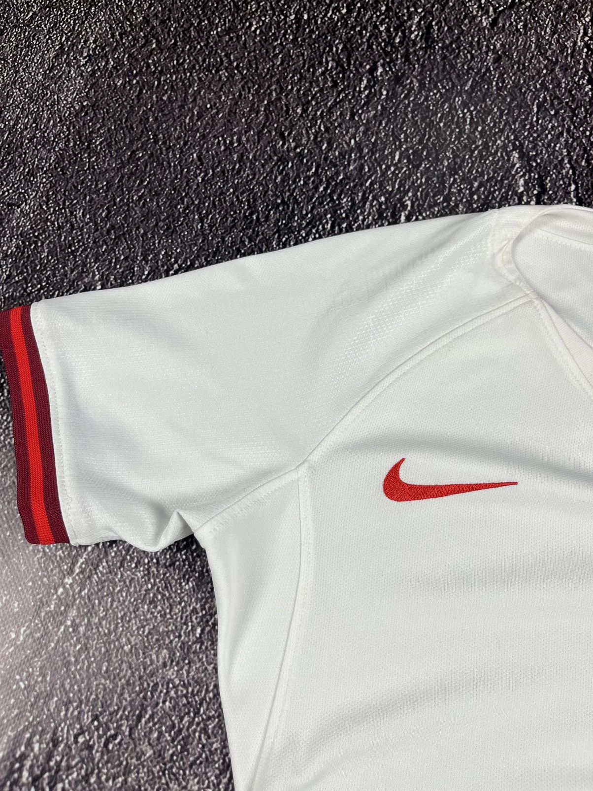 Nike England The Lionesses 2019/2020 Women’s Football Jersey Nike Size XS / US 0-2 / IT 36-38 - 3 Thumbnail