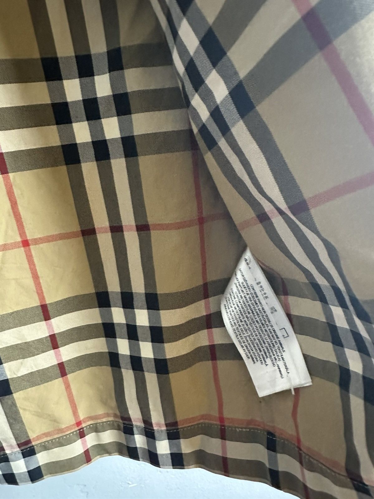 Burberry Checked Burberry Light Jacket Red Lettering Size Small Size US S / EU 44-46 / 1 - 11 Thumbnail
