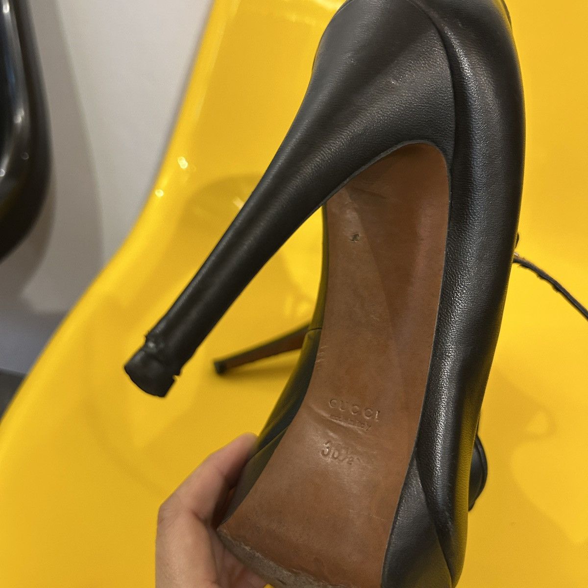 Gucci Gucci Betty T-Strap Platform Peep Toe Pump Size US 7 / IT 37 - 5 Thumbnail