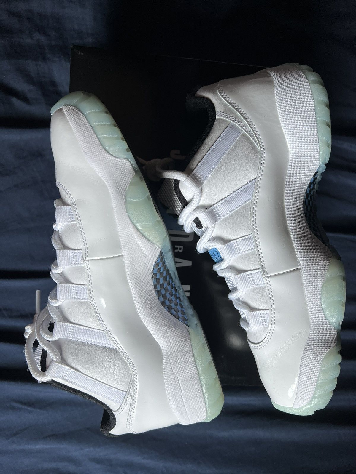 Jordan Brand Legend Blue low 11 Size US 8.5 / EU 41-42 - 3 Thumbnail
