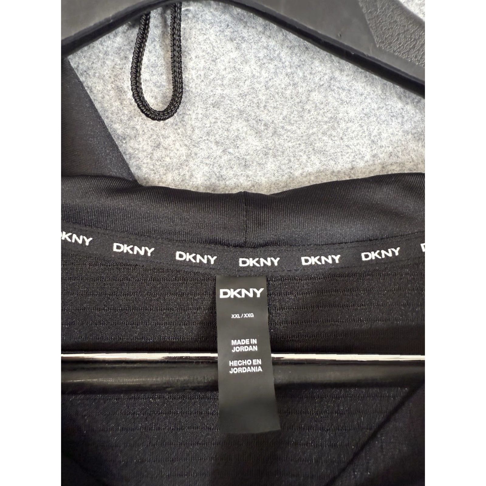 DKNY DKNY Ottoman Full-Zip Hoodie Womens Size 2XL Black Pockets Logo NWT Ribbed Stretch Full Zip Hooded Lined Size XXL / US 16-18 / IT 52-54 - 7 Thumbnail