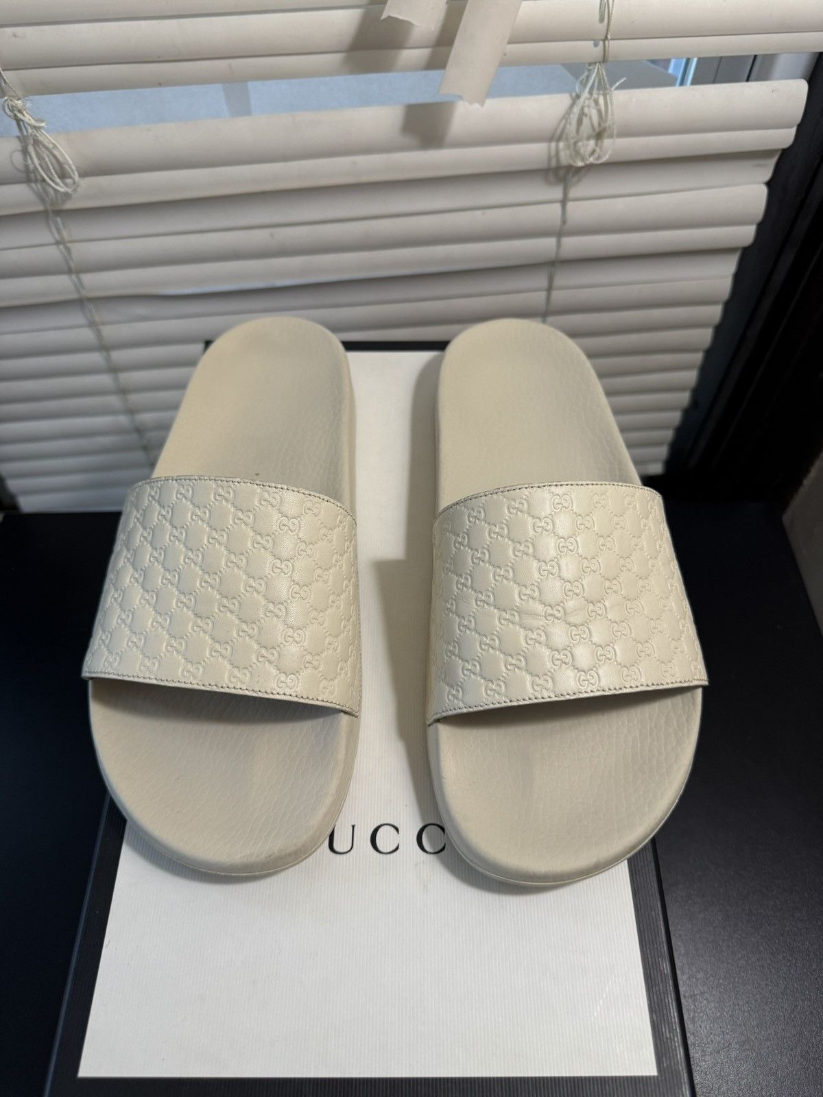 Gucci Gucci Microguccissima Slides Size 9 Clean Condo Size US 9 / EU 42 - 1 Thumbnail