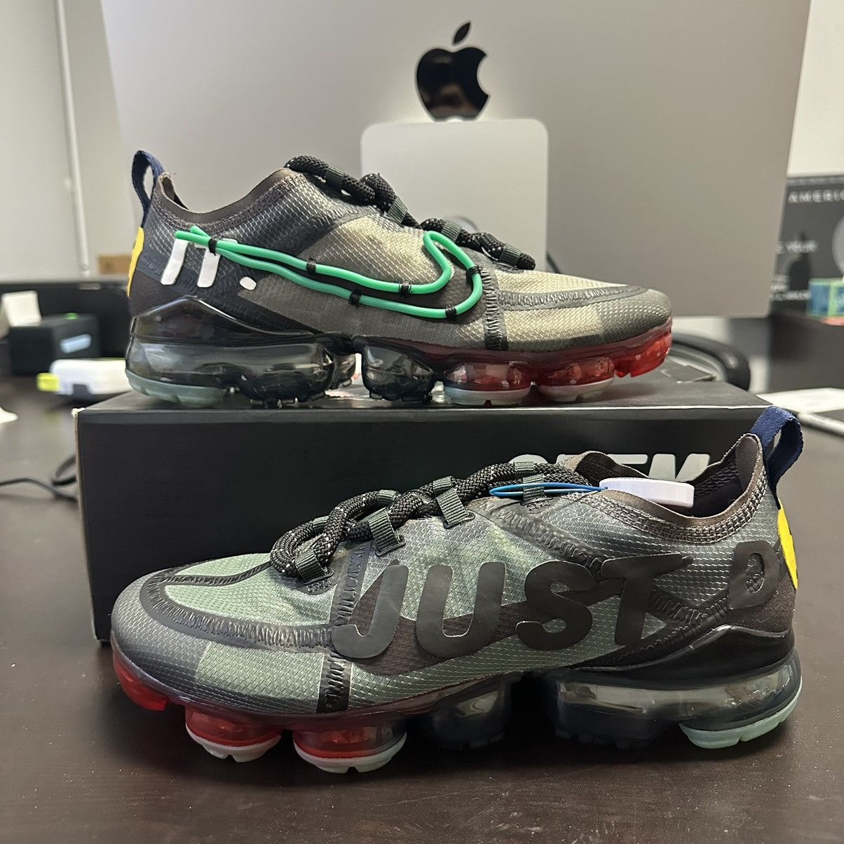 image of Cactus Plant Flea Market x Nike Size 11W (9.5M) - Nike Air Vapormax 2019 X Cactus Market Shoes in G