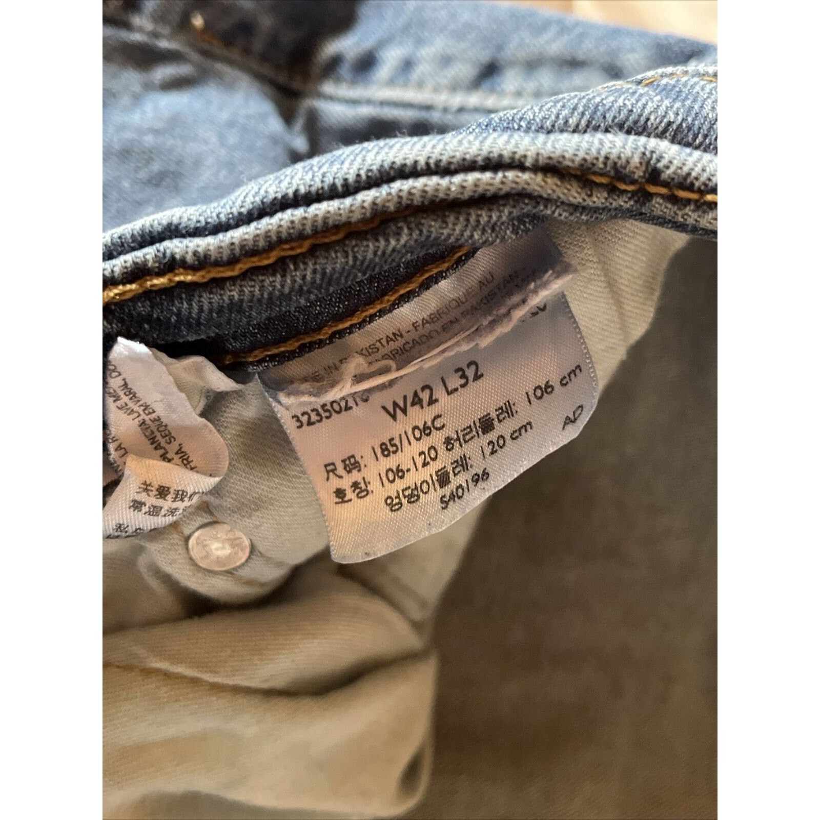 Levi's Levis 505 Jeans Men 42x32 Regular Straight Denim Cotton Blue Size US 40 / EU 56 - 2 Thumbnail