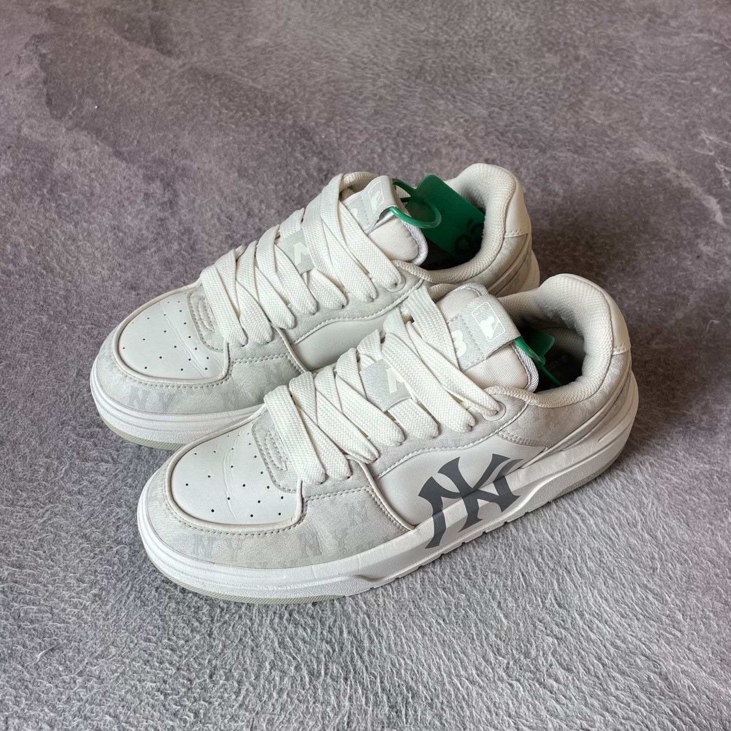 Other Gray Lowtop Sneakers 41 Men Size US 8.5 / EU 41-42 - 1 Thumbnail