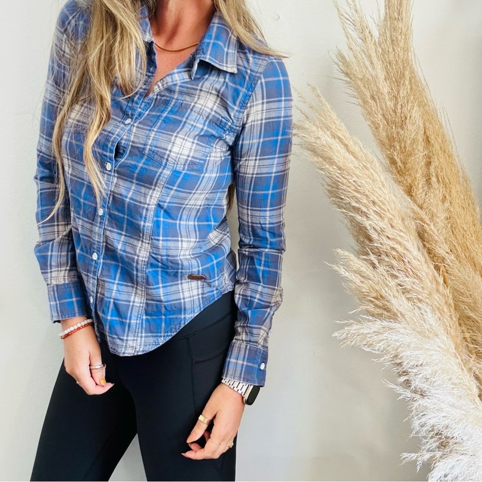 Quicksilver ROXY Blue White Grey Stripe Plaid Button Shirt Top Blouse S Size S / US 4 / IT 40 - 11 Thumbnail