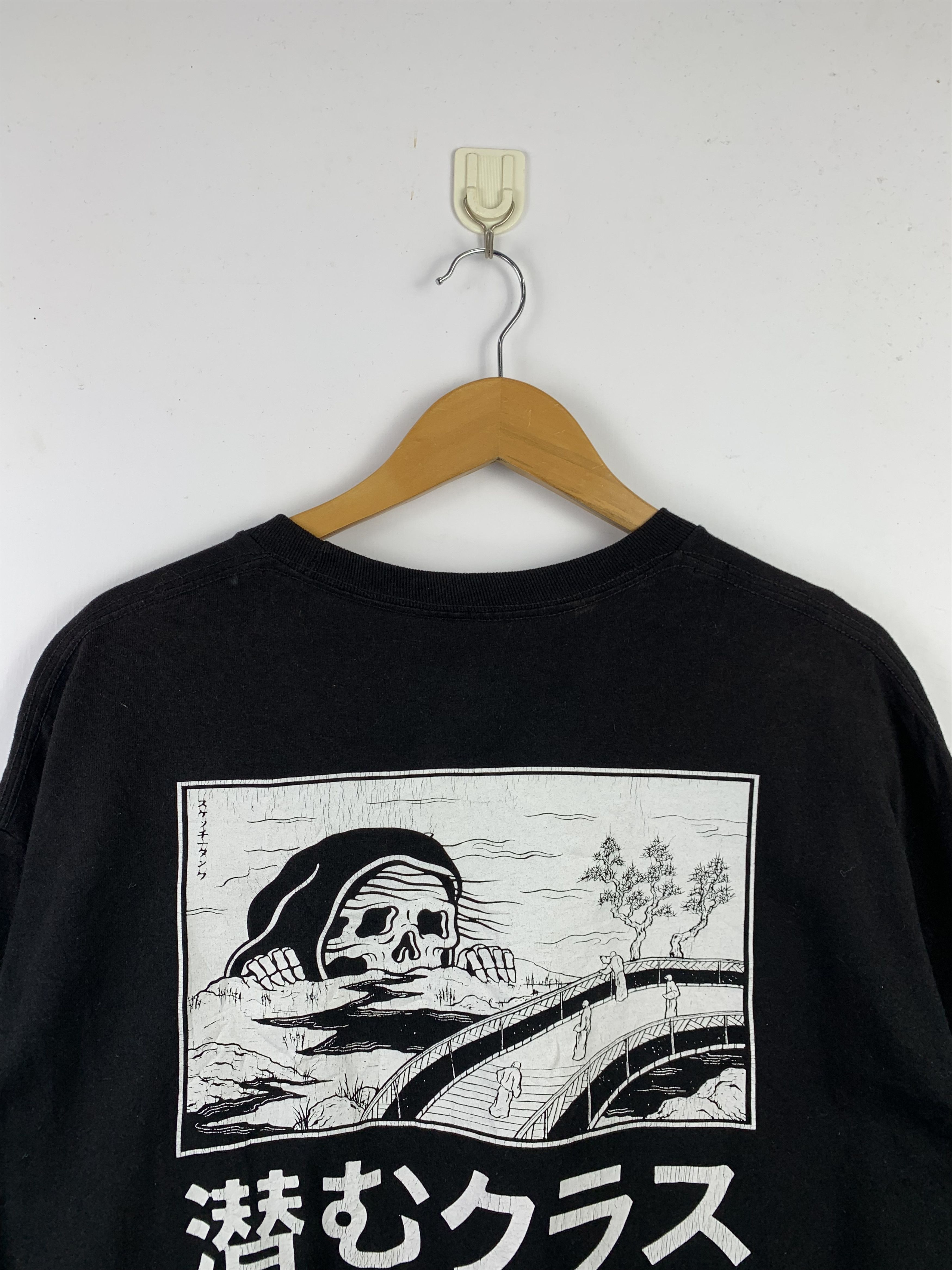 Vintage Vintage Sketchy Tank Mr Tucks T Shirt TA0333 Size US XL / EU 56 / 4 - 2 Thumbnail