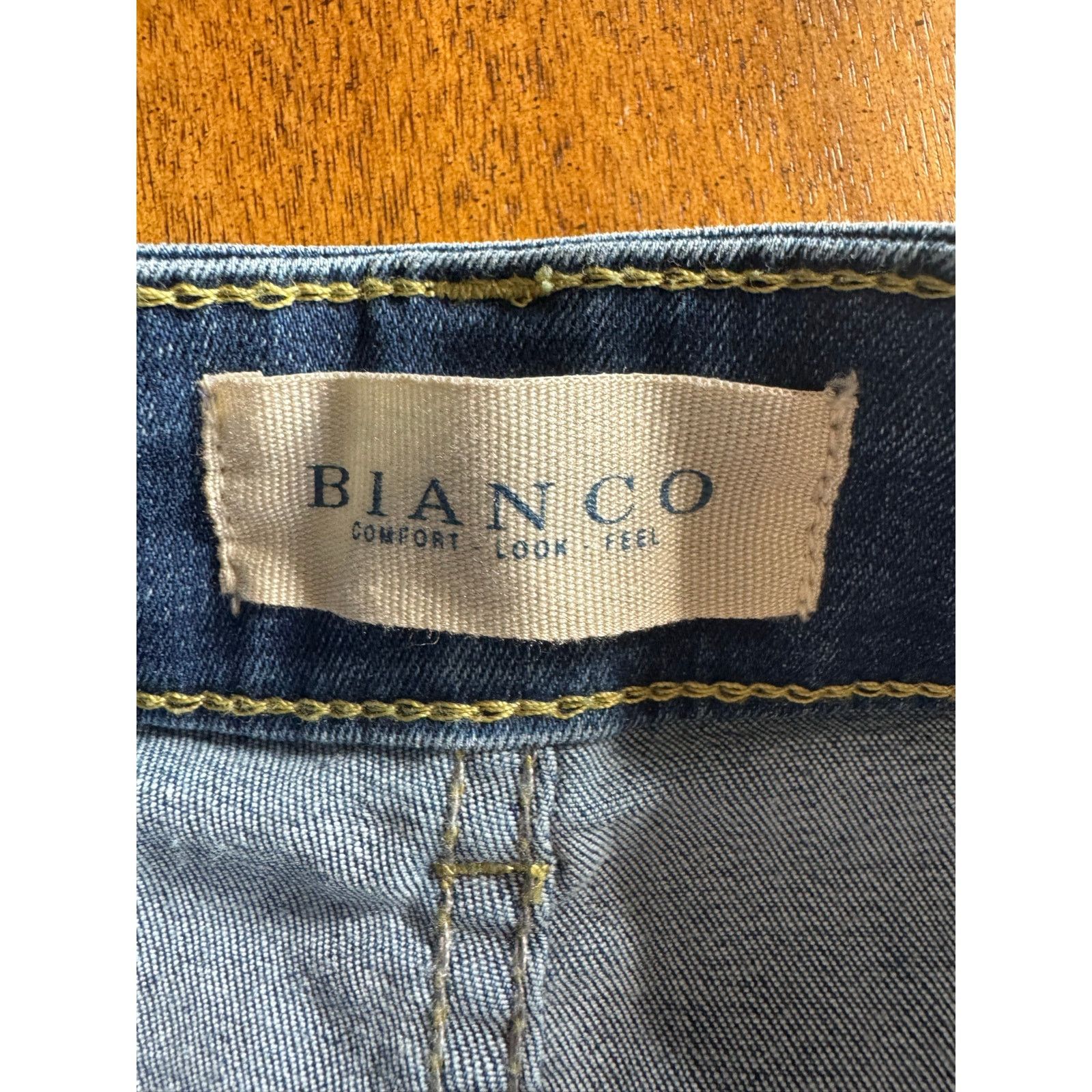 Other Bianco Lian Bootcut Jeans Womens 27 Raw Hem Mid Rise Denim Size 27" / US 4 / IT 40 - 12 Thumbnail