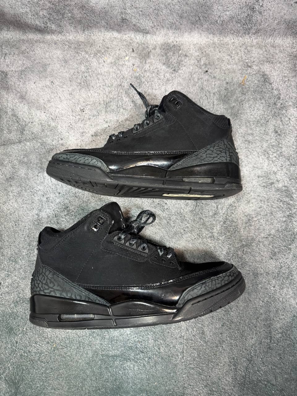 Jordan Brand Size 8 | Jordan 3 Black Cat No Box | Pre-Owned Size US 8 / EU 41 - 5 Thumbnail