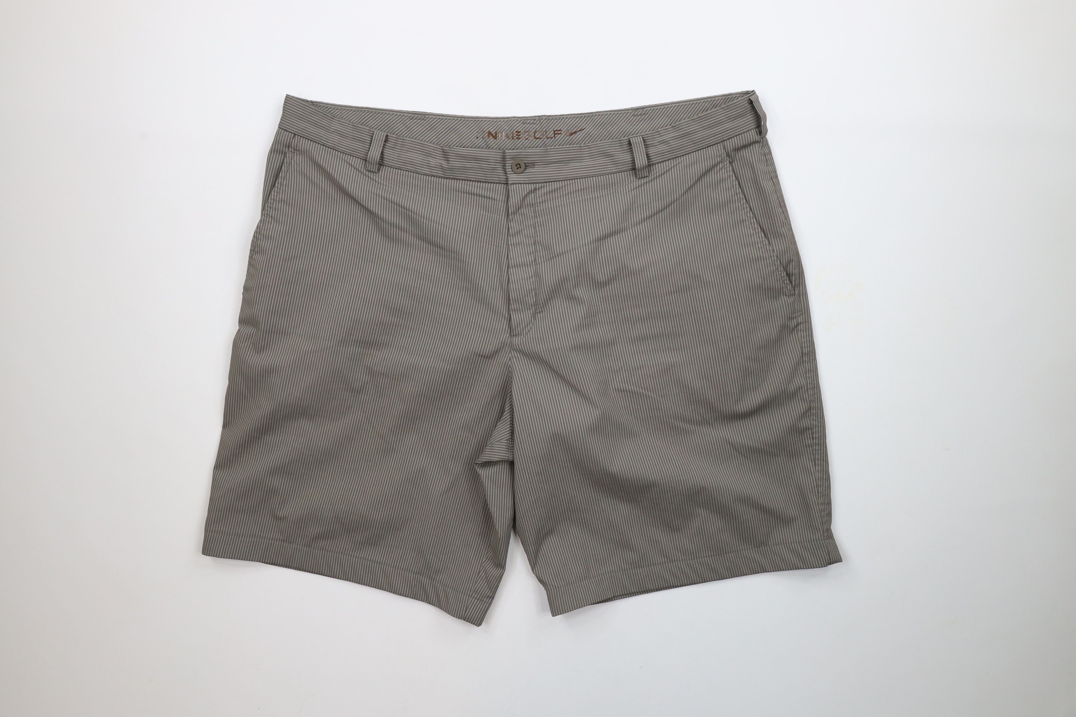 Nike × Vintage Nike Golf Flat Front Tech Golfing Golf Chino Shorts Gray Size US 42 / EU 58 - 1 Thumbnail