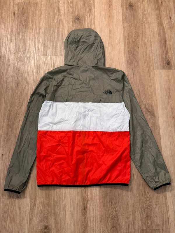 The North Face The North Face Windbreaker jacket M like new Size US M / EU 48-50 / 2 - 2 Thumbnail