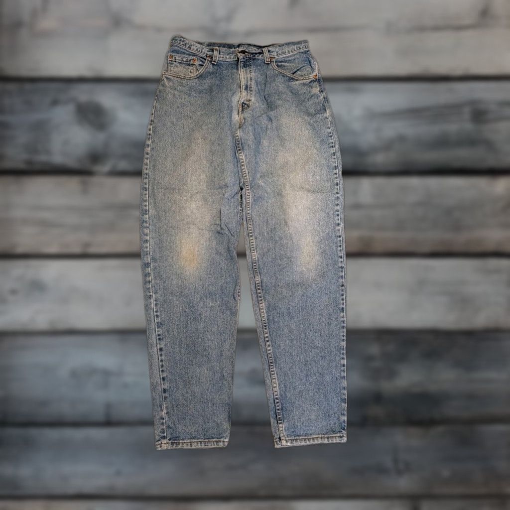 Levi's VINTAGE Levi's 560 Jeans Mens 34x35 Blue Denim Distressed 5-Pocket Regular Fit Tapered Leg USA Made 90s Denim Pants Size US 34 / EU 50 - 1 Thumbnail