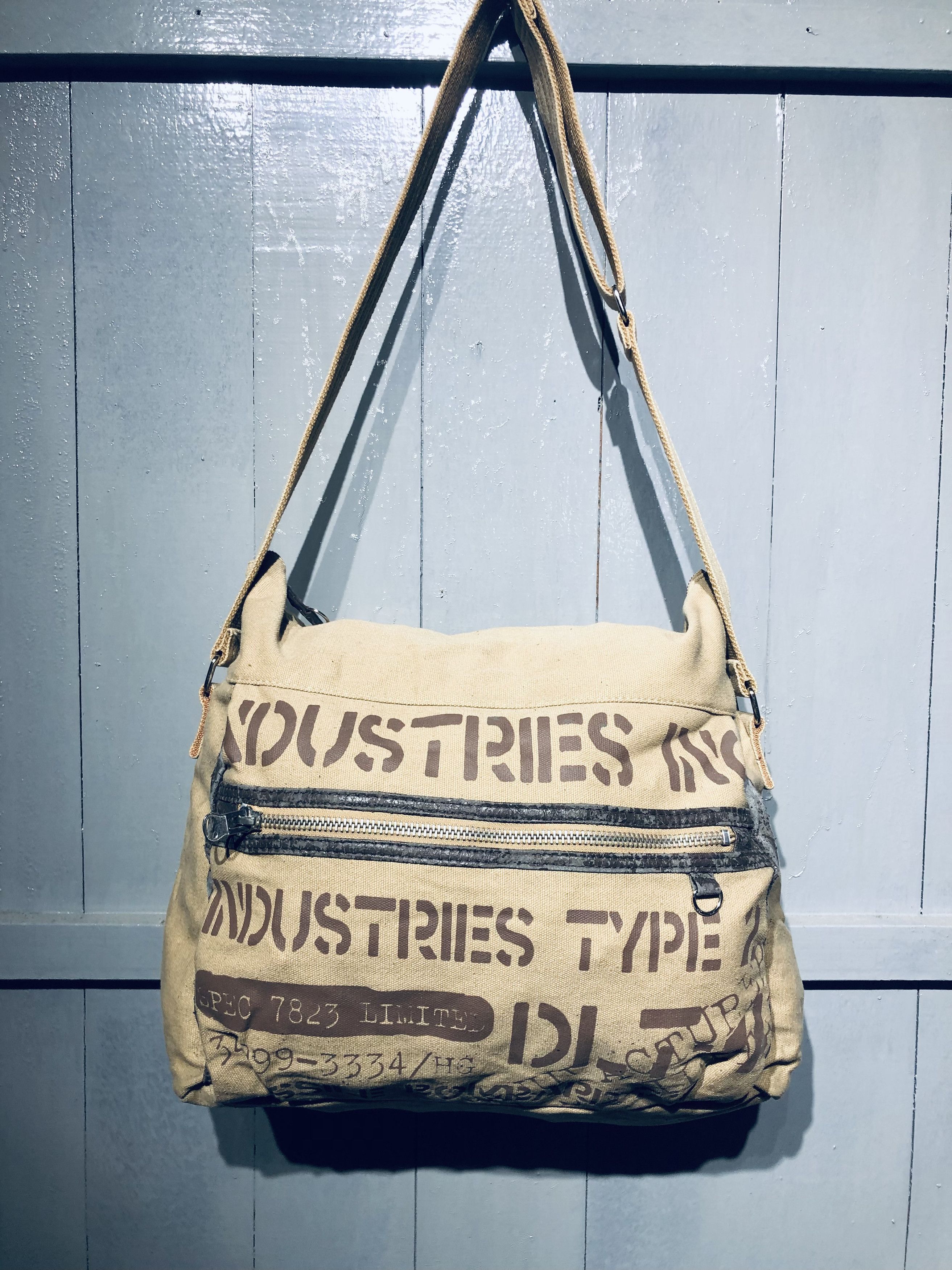 Japanese Brand Japanese Industries Inc Style Crossbody Bag Size ONE SIZE - 13 Thumbnail