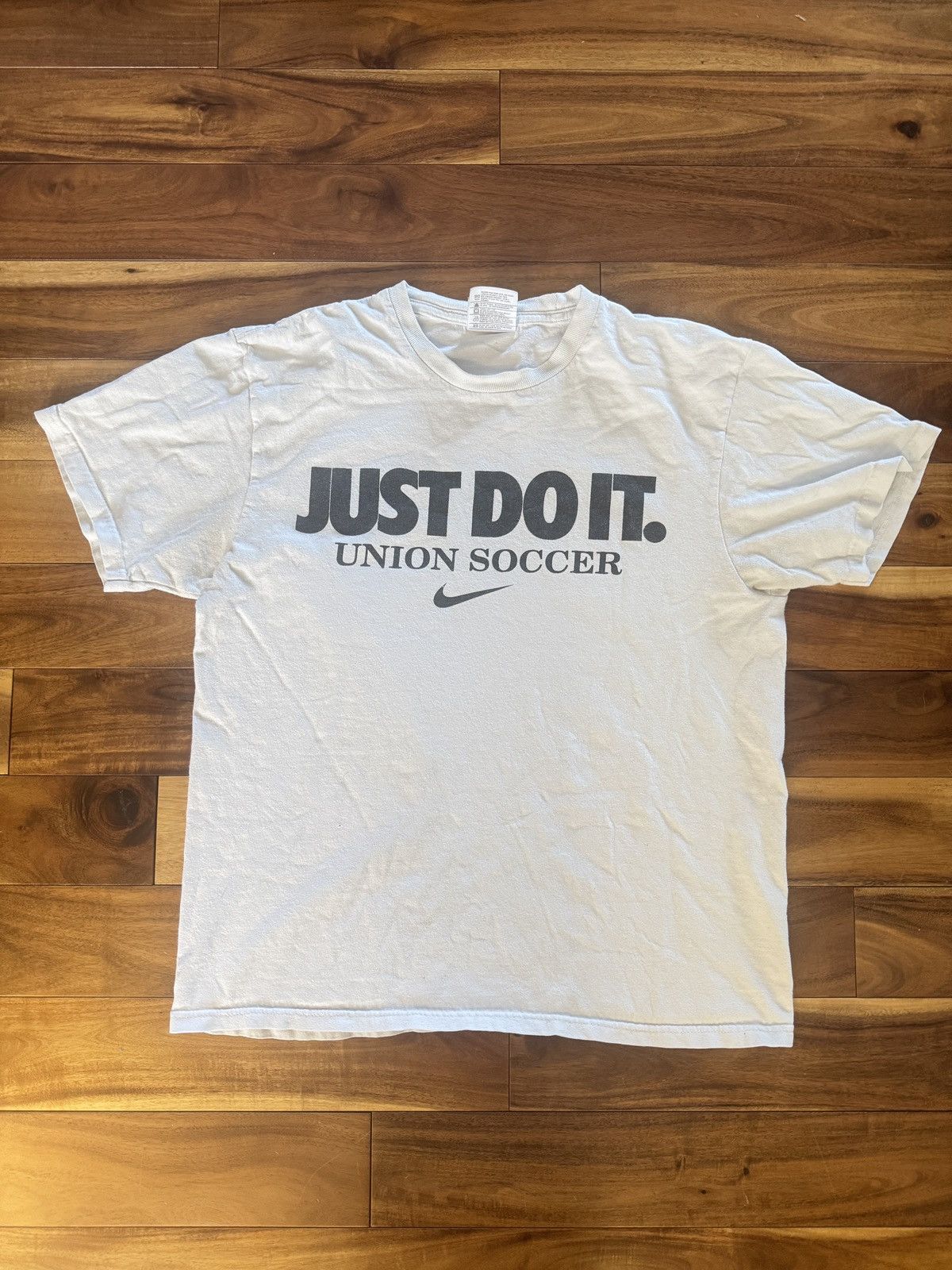 Nike × Vintage Vintage Nike “just do it T-Shirt” Size US S / EU 44-46 / 1 - 1 Thumbnail
