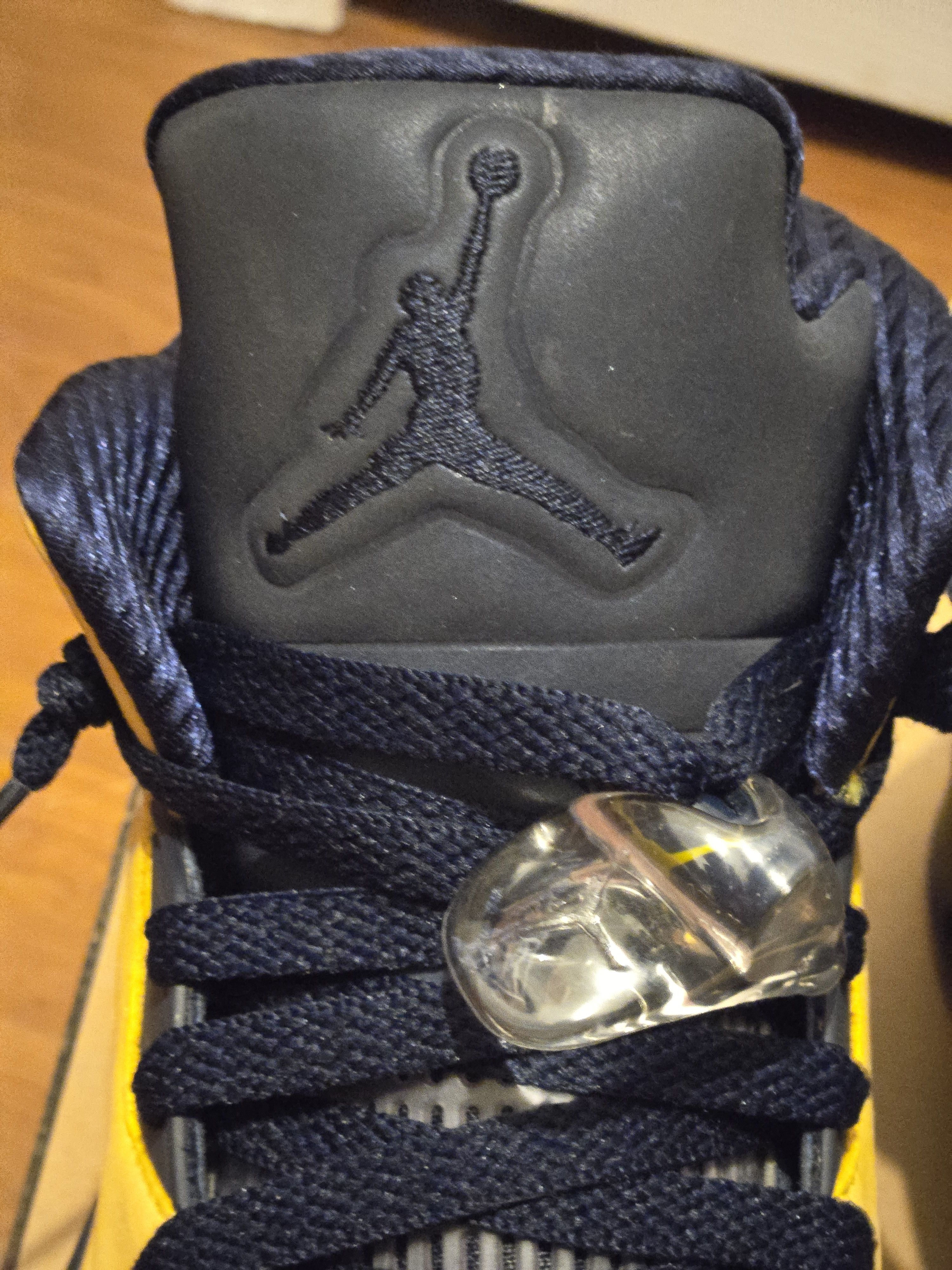 Jordan Brand JORDAN 5 MICHIGAN Size US 9 / EU 42 - 6 Thumbnail