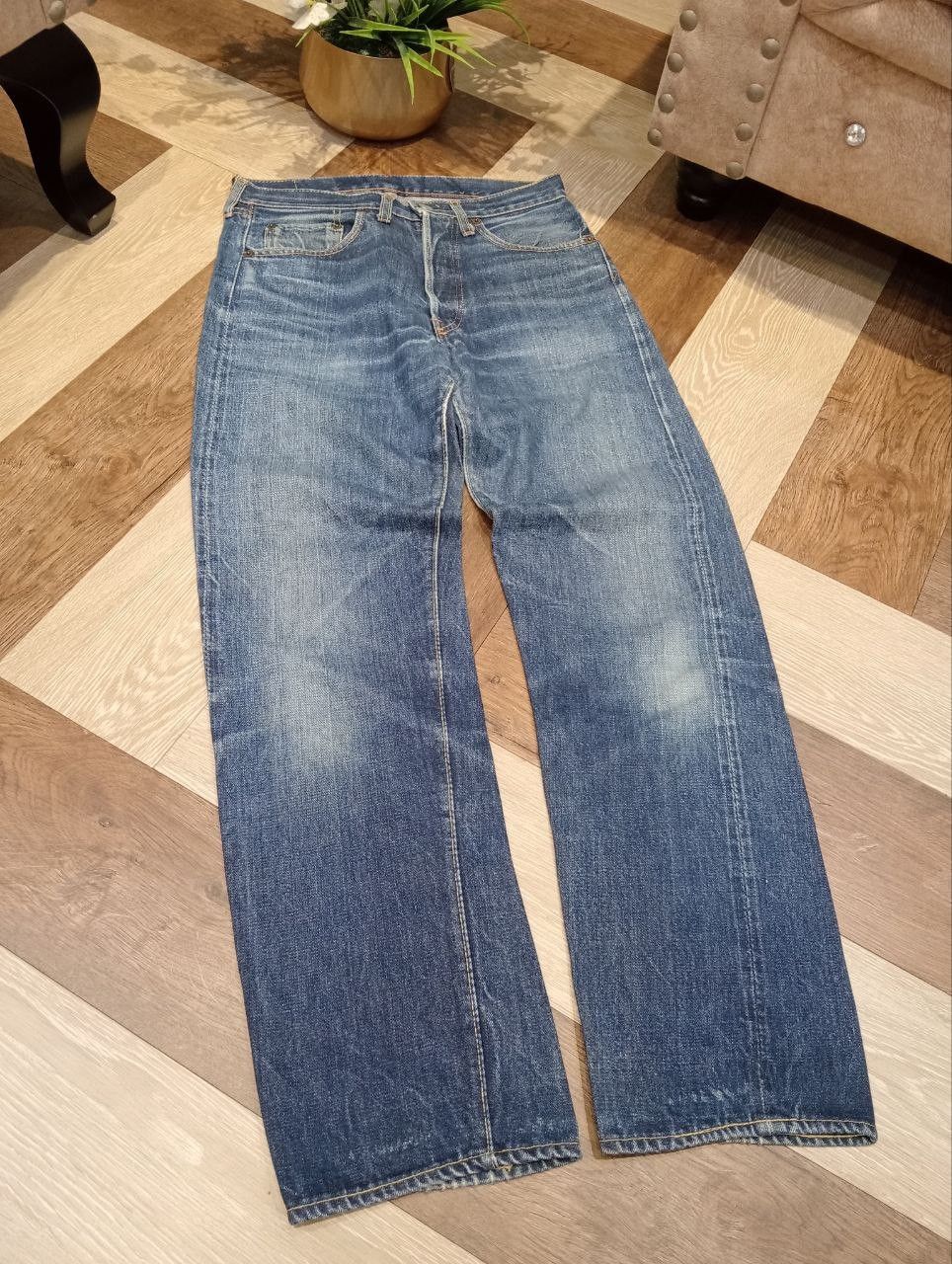 Levi's Vintage Clothing RARE LEVI'S VINTAGE 501 CAPITAL E BLUE SELVEDGE JEANS Size US 30 / EU 46 - 3 Thumbnail
