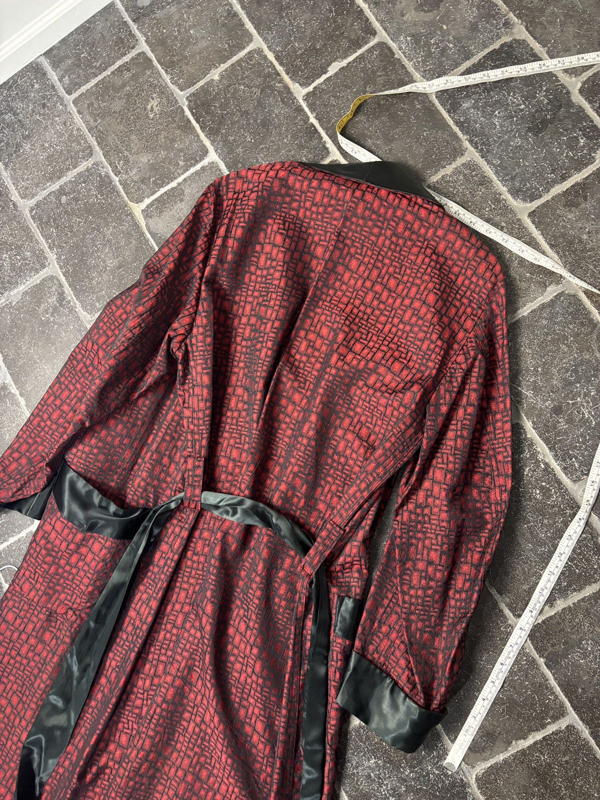 Vintage 1950s Smoking Jacket True Vintage House Coat Belted Robe USA Size US S / EU 44-46 / 1 - 10 Thumbnail