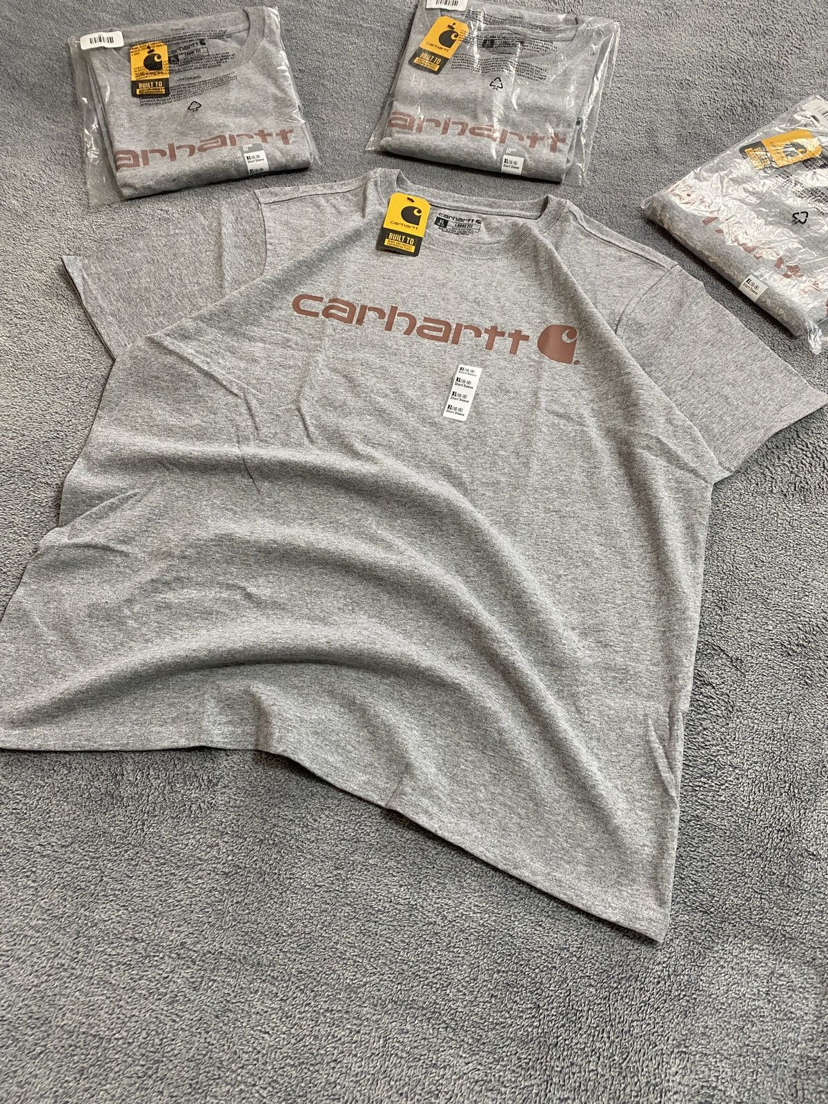 Carhartt Vintage Carhartt t shirt brown logo Y2k japanese style Size US XL / EU 56 / 4 - 4 Thumbnail