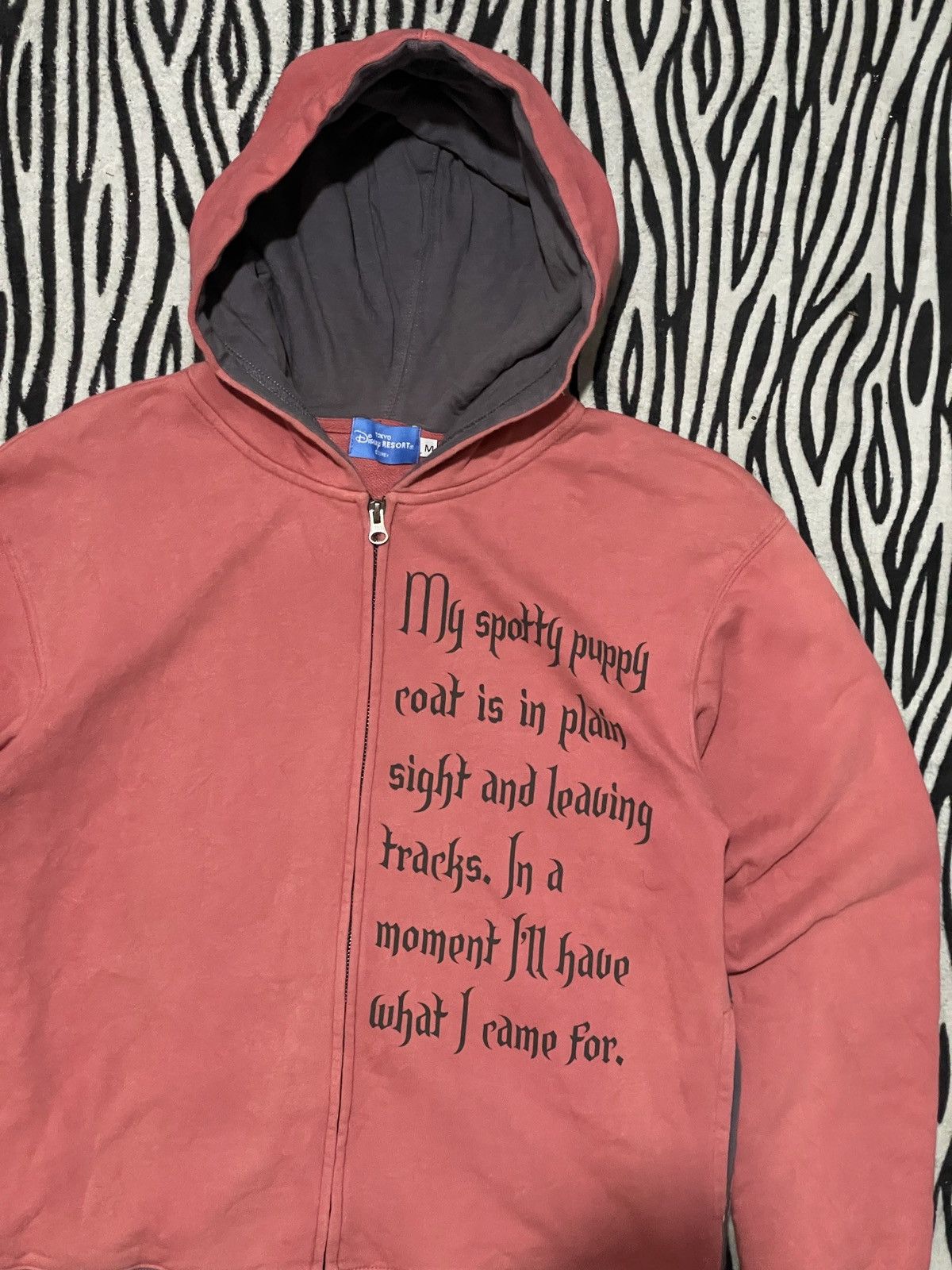 Disney × Vintage Vintage Disney Cruella 101 Dalmation Hoodie Size US M / EU 48-50 / 2 - 3 Thumbnail