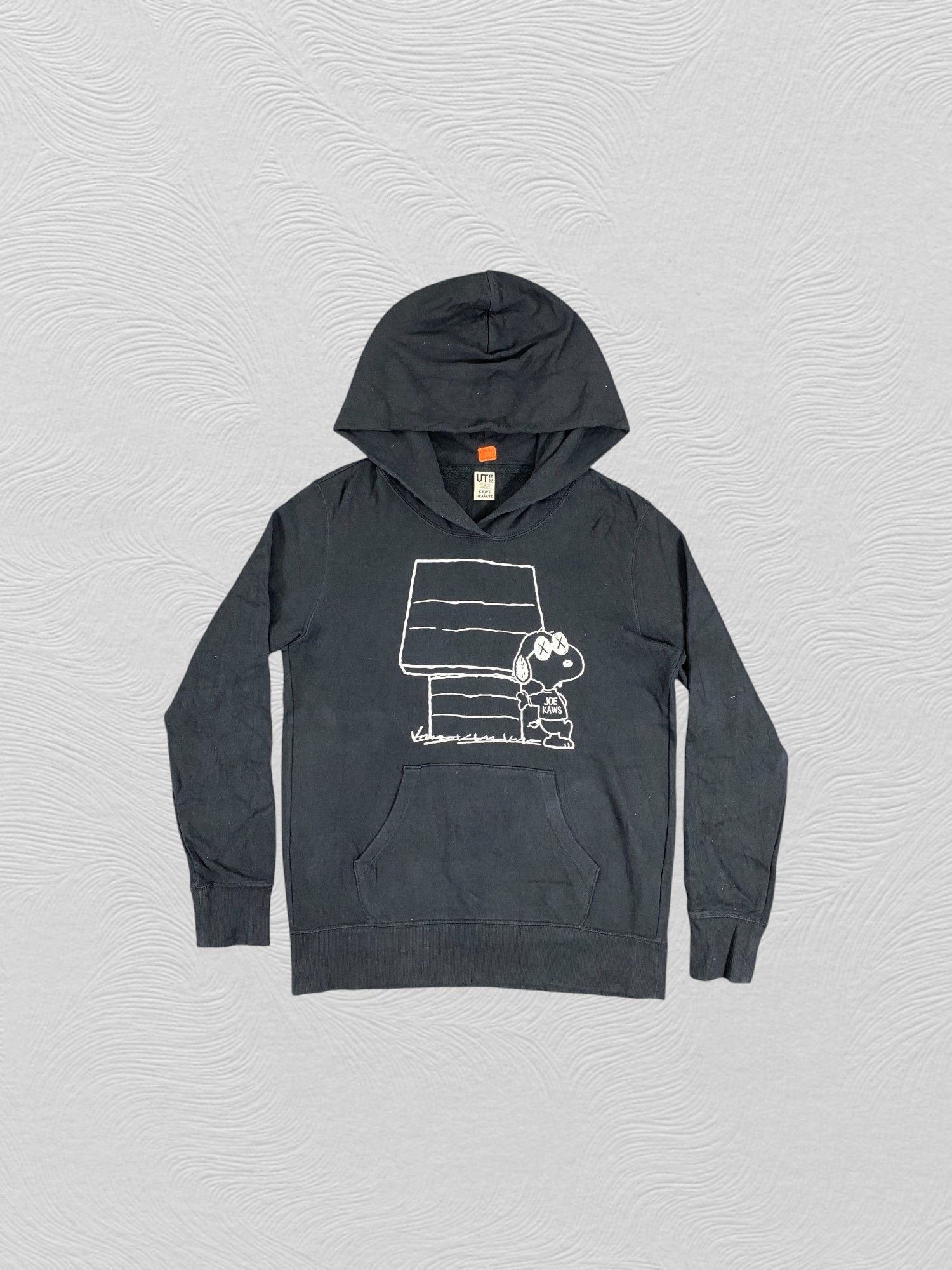 Kaws kaws x peanuts x uniqlo Hoodie -SW071 Size US M / EU 48-50 / 2 - 1 Thumbnail