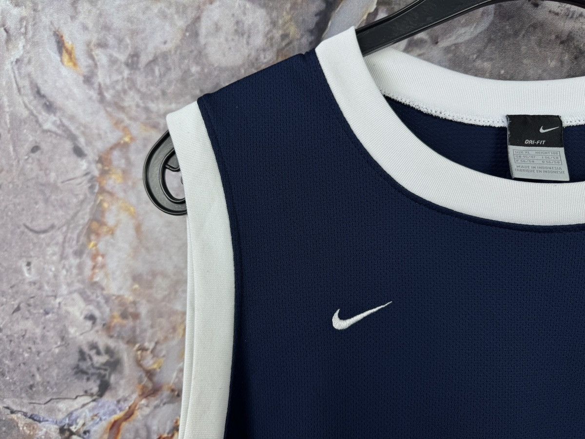 Nike Men’s Nike Basketball Tank Top Sleeveless Sports Size XL Size US XL / EU 56 / 4 - 5 Thumbnail