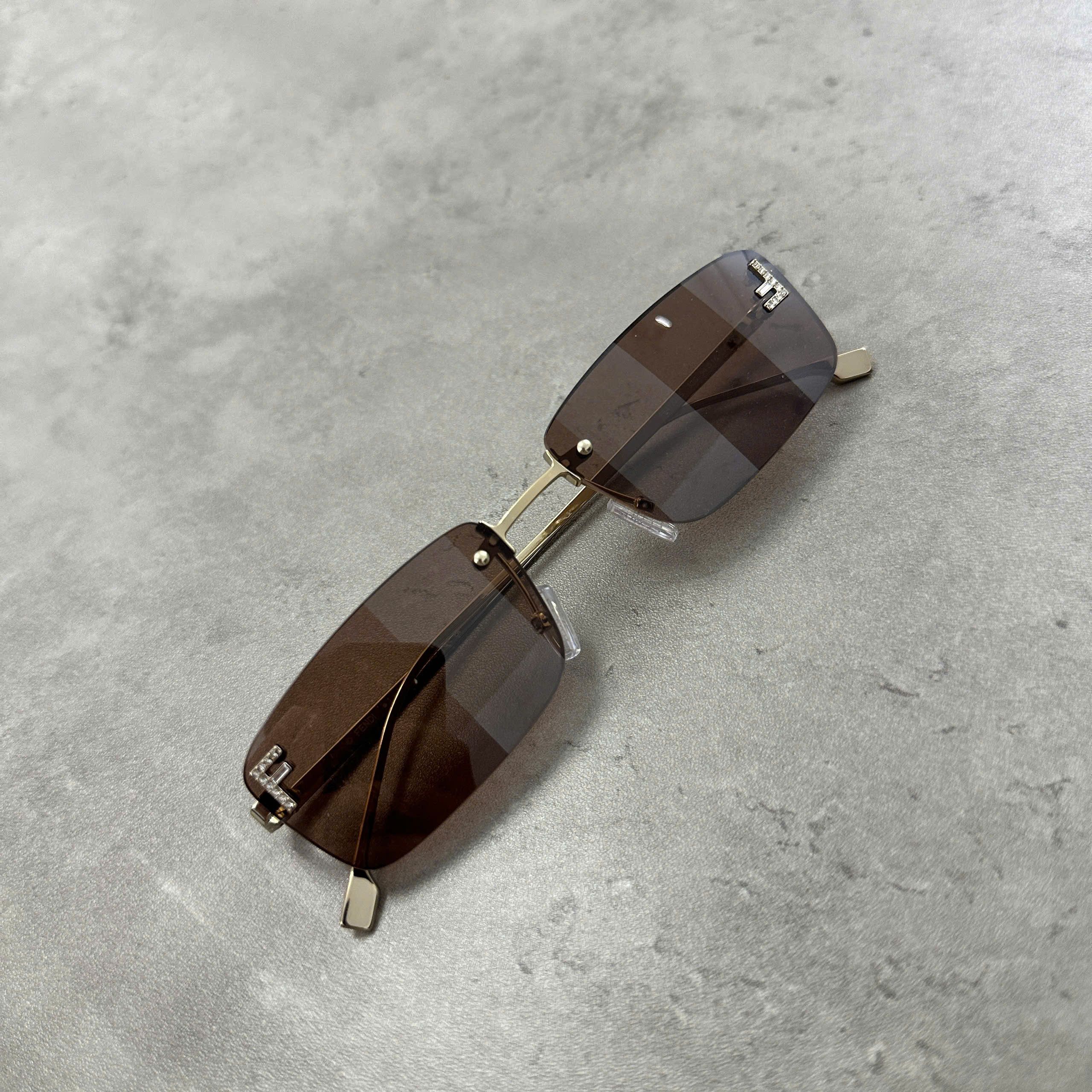Fendi FENDI FE4172US 32G Sunglasses | Grailed