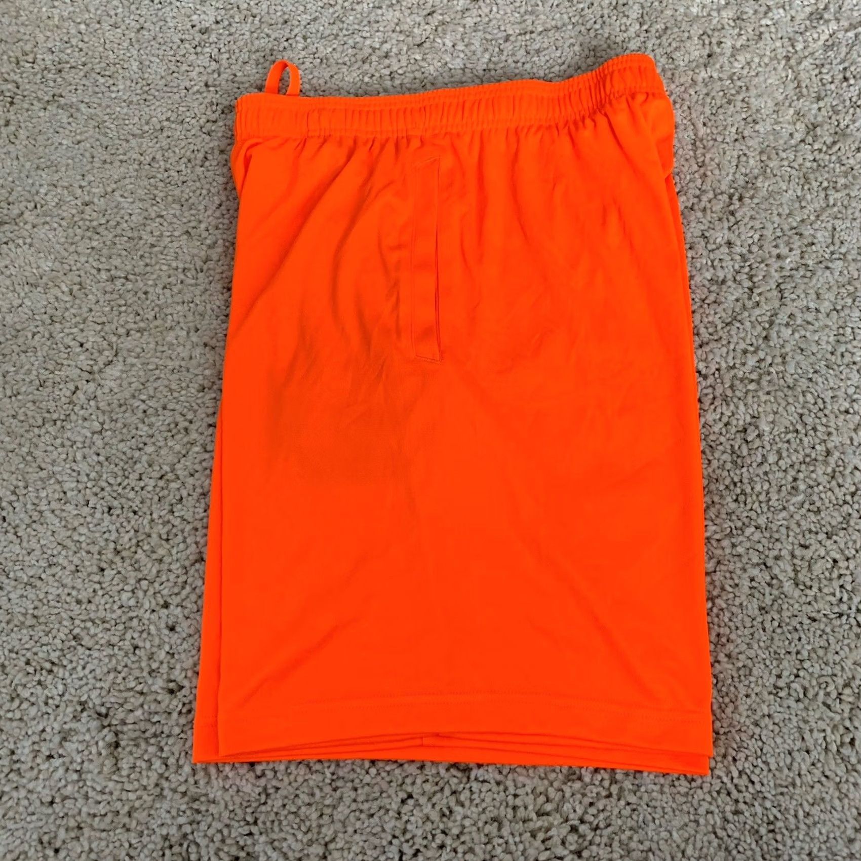 Under Armour Under Armour Mens Small Loose Fit Tech Logo Neon Orange Pockets Shorts 1306443 Size US 29 - 4 Thumbnail
